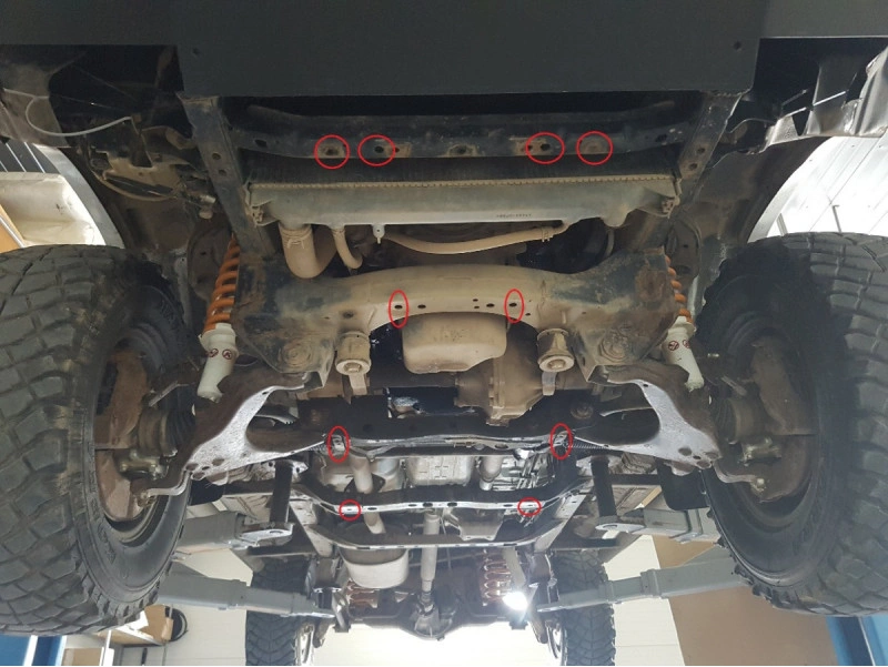 Bunnplate stål Toyota Land Cruiser J90 1996 – 2002.│ 3-dørs - Girkassedeksel - Beskyttelse deksel under girkasse – bilde 3