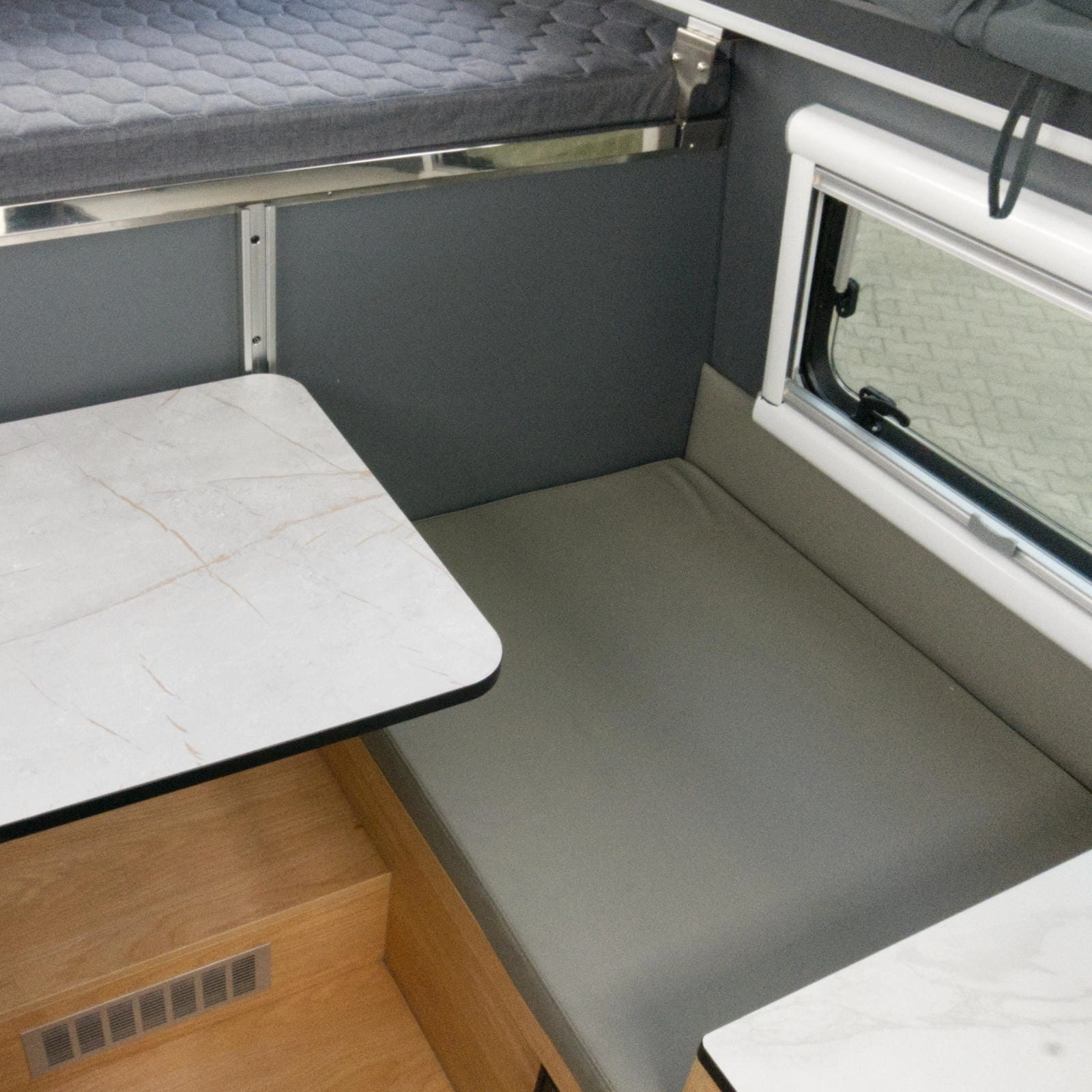 Camperinnredning Offlander ATAKAMA │ campermodul til pickup - helårsbruk – bilde 13