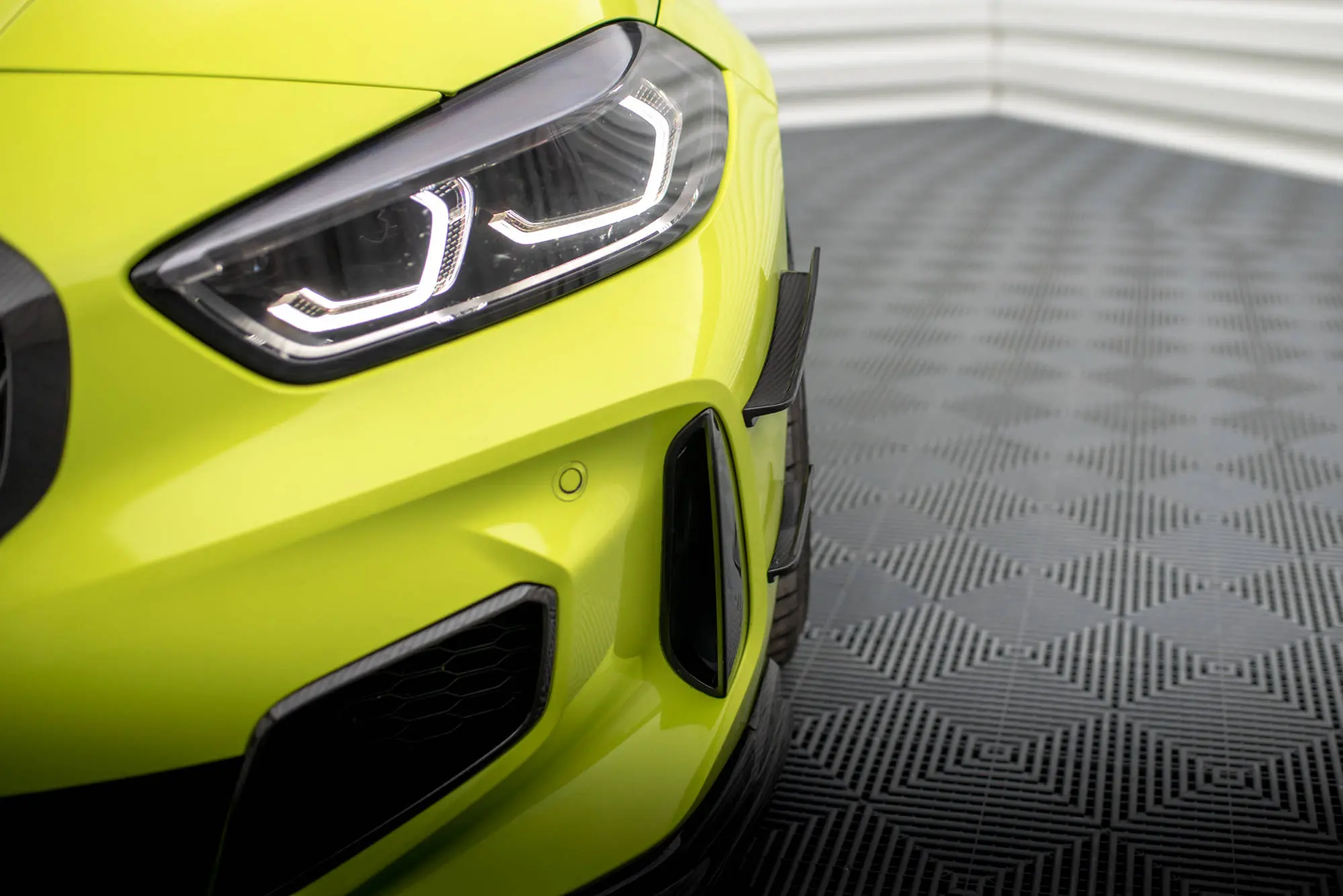 Canards vinger BMW 1 (F40) M-Pack / BMW 1 (F40) M135i 2019 - 2024 | Real Carbon Fiber – bilde 3