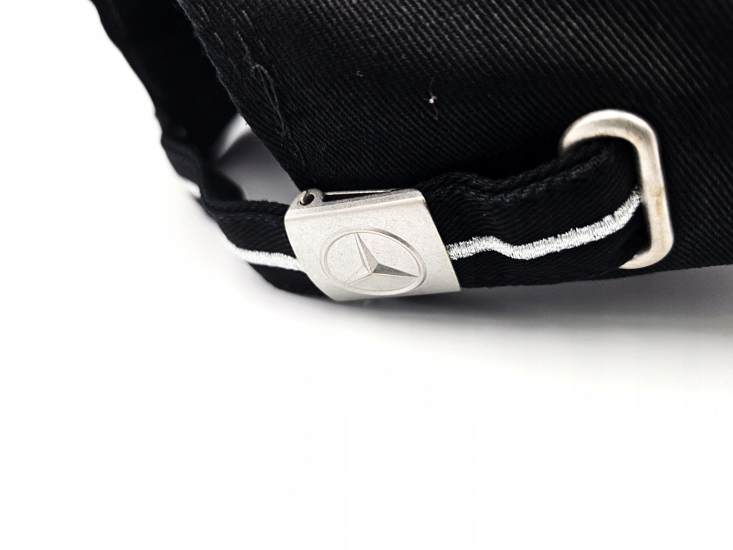 Caps Mercedes-Benz Unisex │ Svart med sølvdetaljer – Genuine® – bilde 4