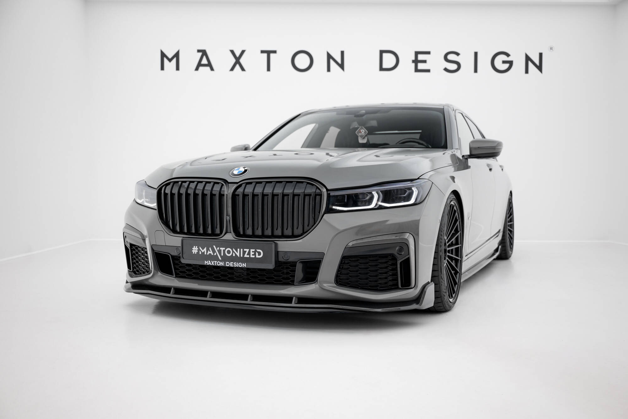 Carbon + ABS Frontspoiler BMW 7 M-Pack (G11) Facelift 2019 - 2022 | Sport Glossy Black Edition