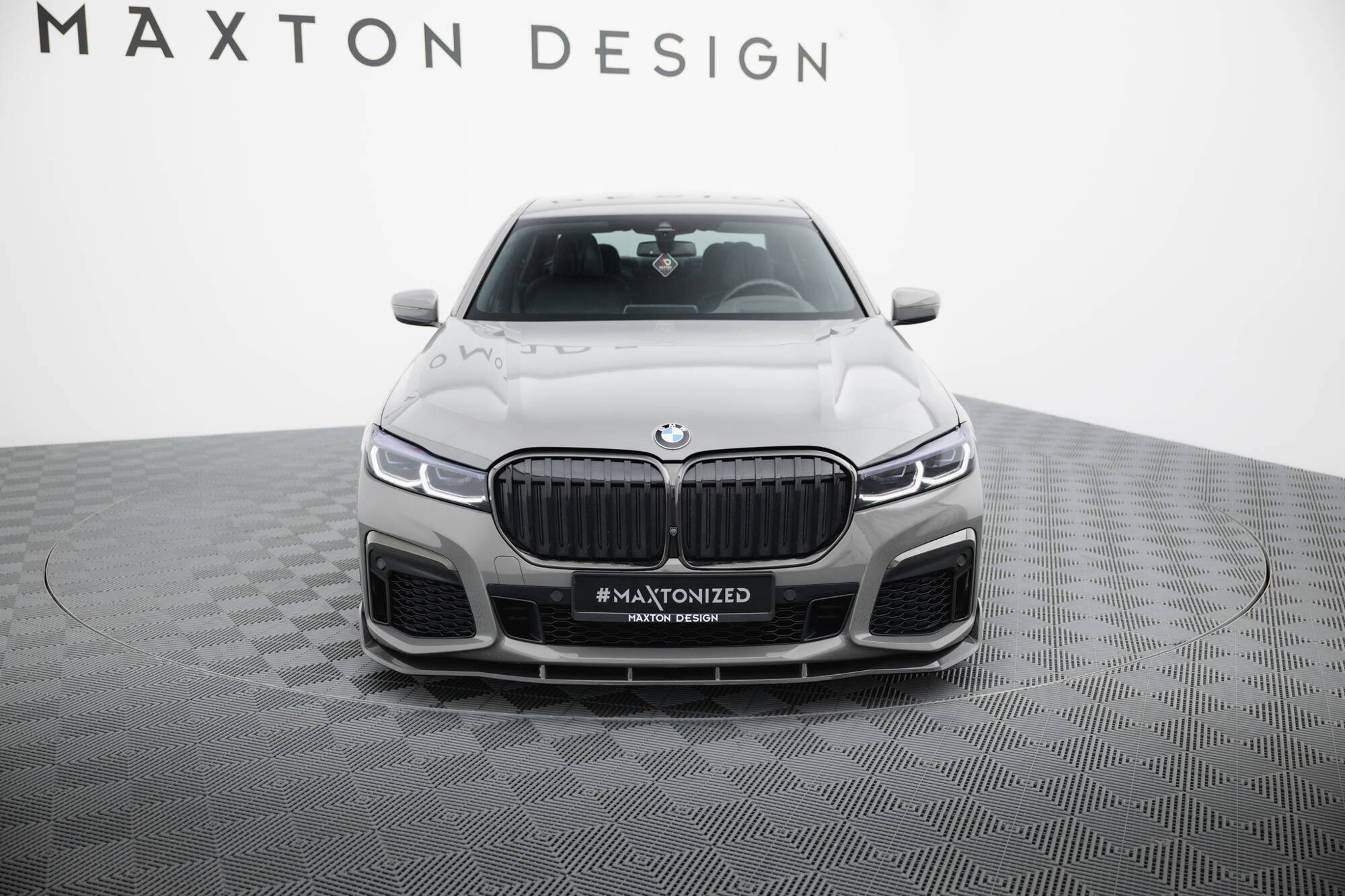 Carbon + ABS Frontspoiler BMW 7 M-Pack (G11) Facelift 2019 - 2022 | Sport Glossy Black Edition – bilde 3