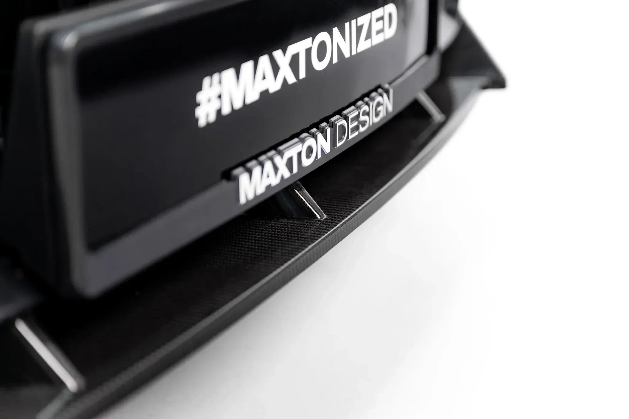 Carbon Frontspoiler BMW 7 G70 M-Pack / M760e / i7 2022 -> | Carbon Edition – bilde 4