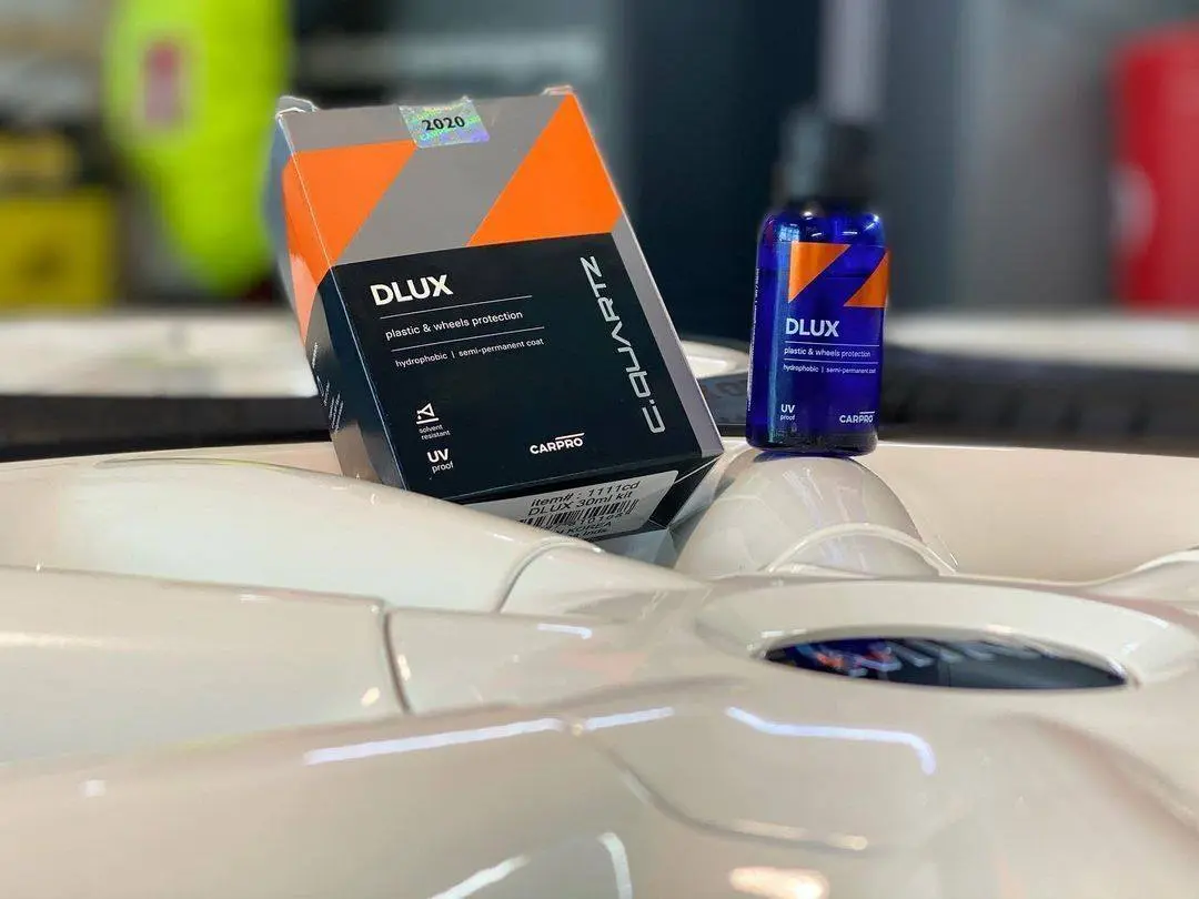 CarPro DLUX Kit │ Felgbeskyttelse - Plast vinyl og felg Coating - 30ml Image 9