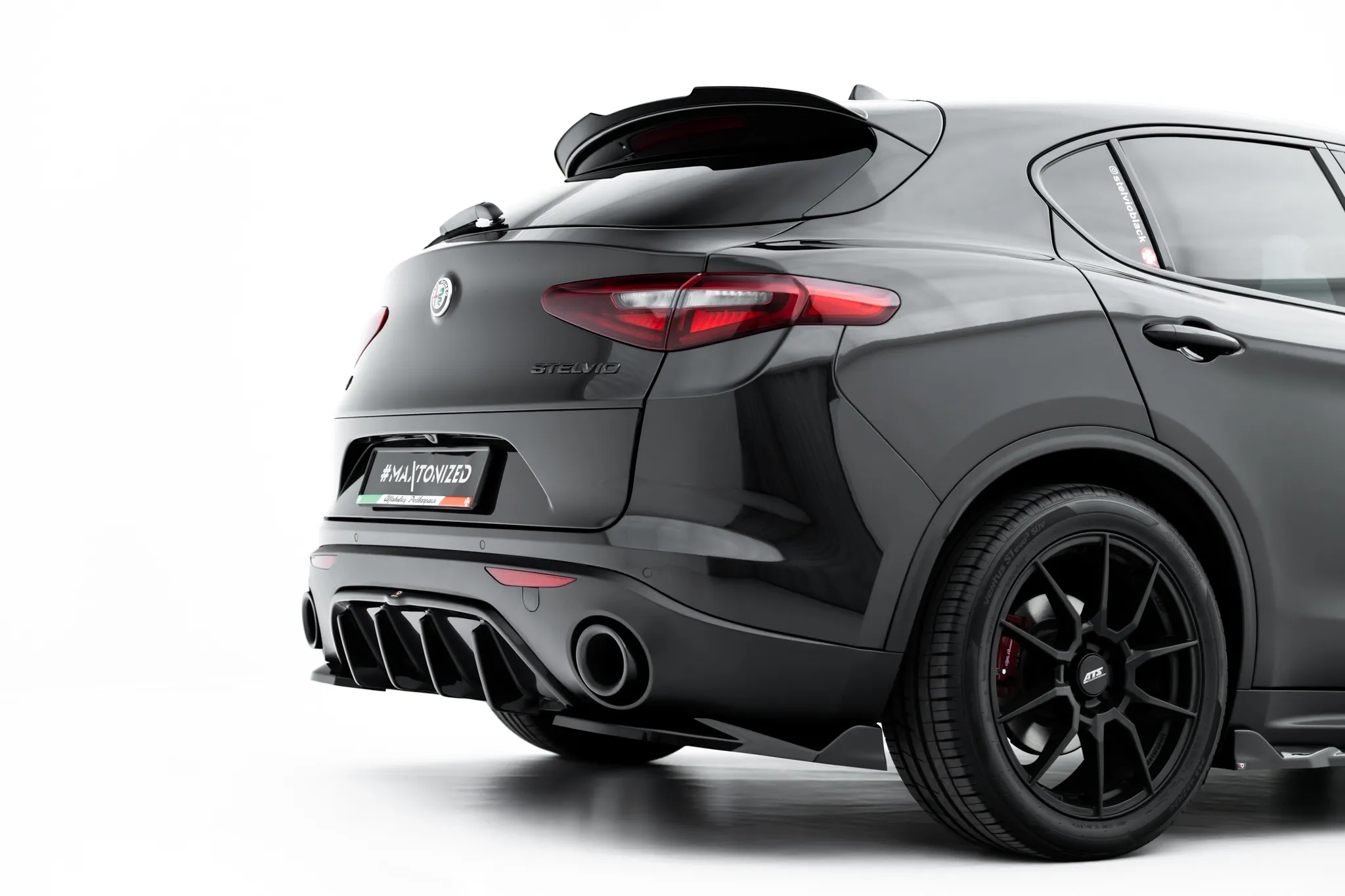 Diffuser Alfa Romeo Stelvio 2016 - 2025 | Glossy Black Edition – bilde 5