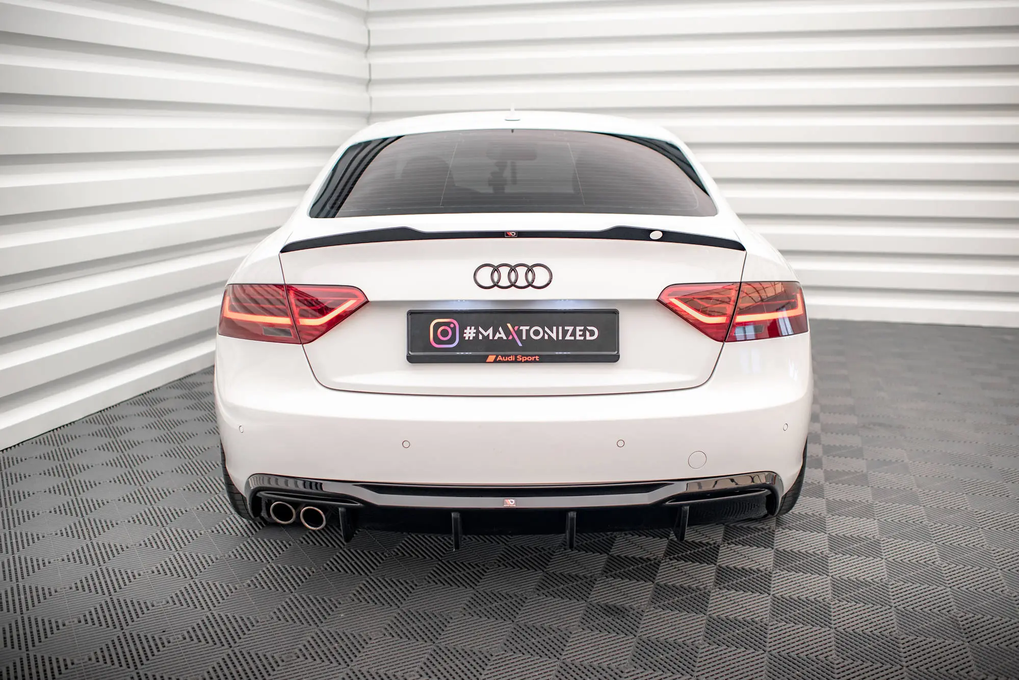 Diffuser Audi A5 8T Coupe facelift 2011 - 2016 | Glossy Black Edition – bilde 3
