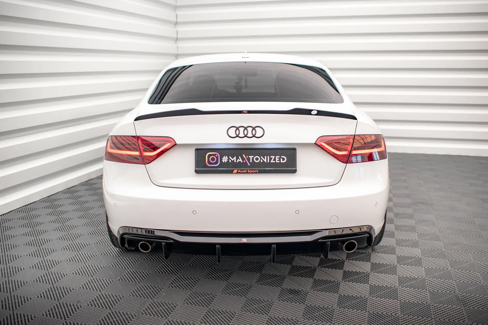 Diffuser Audi A5 8T Facelift 2011 - 2016 │ Versjon med enkel eksos på begge sider – bilde 2