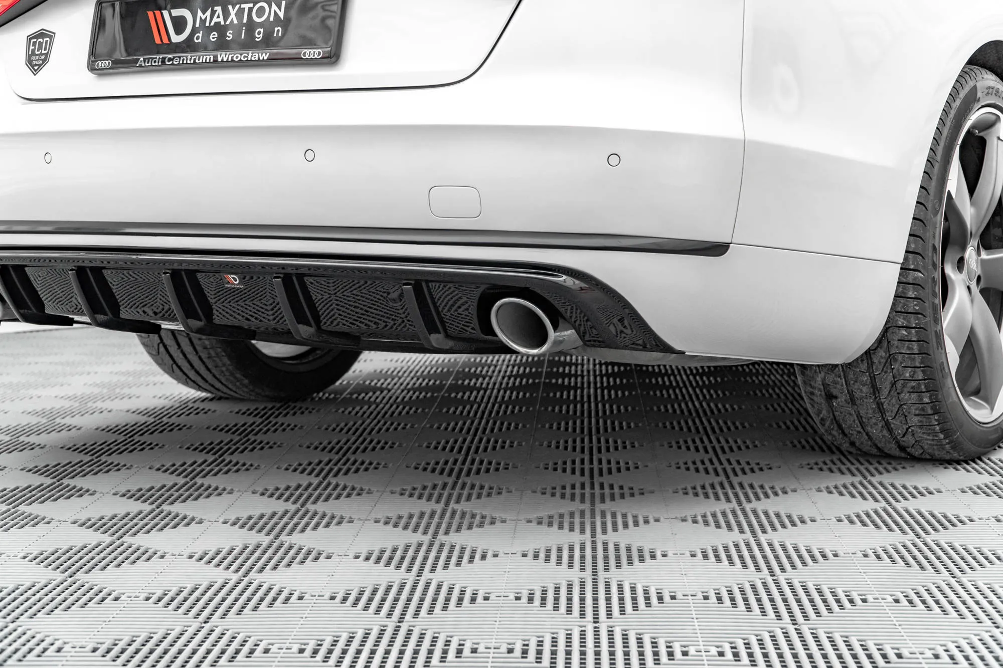 Diffuser Audi A8 D4 2009 - 2013 | Glossy Black Edition – bilde 7
