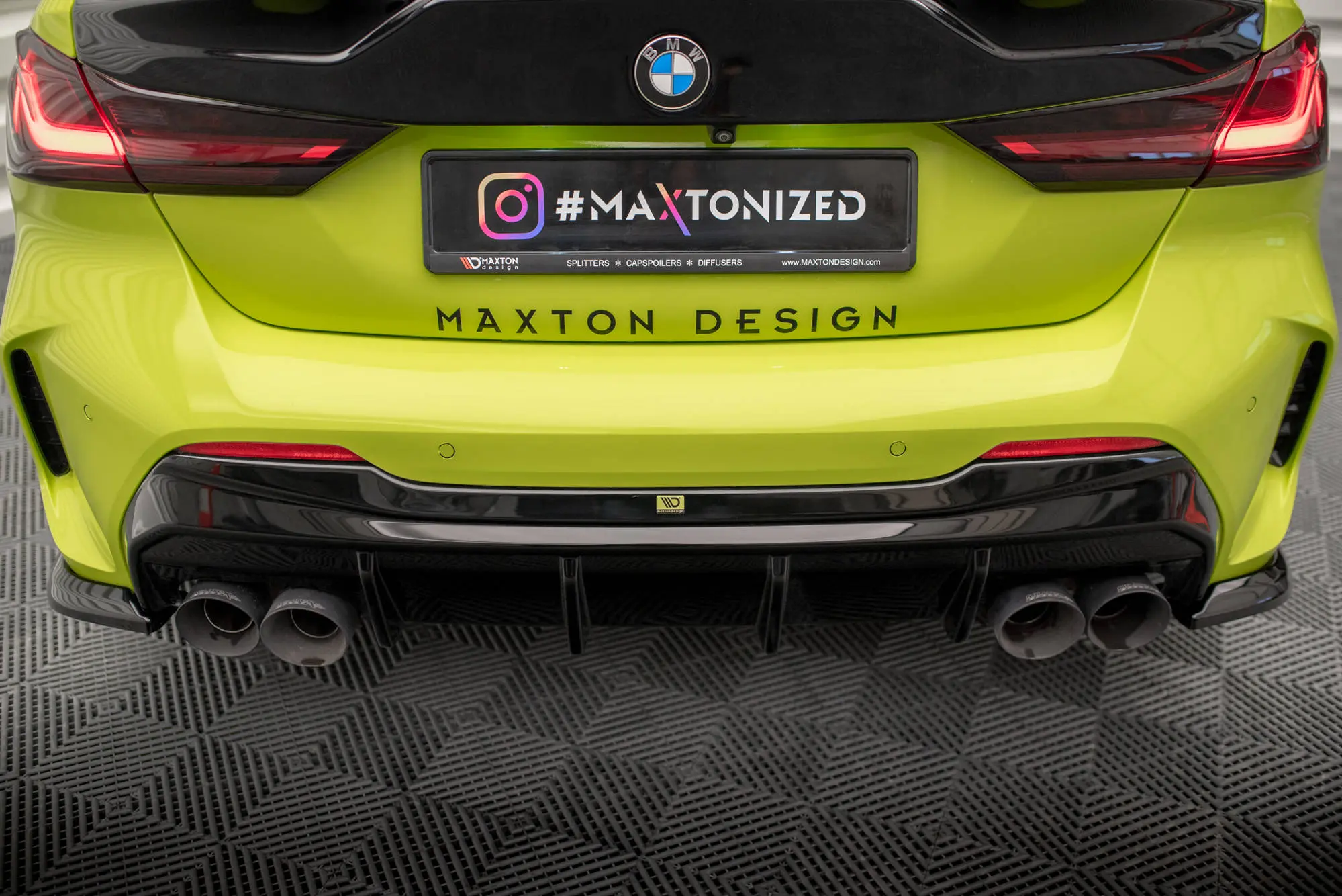 Diffuser BMW 1 (F40) M-Pack / BMW M135i (F40) 2019 - 2024 | V.3 Glossy Black Edition