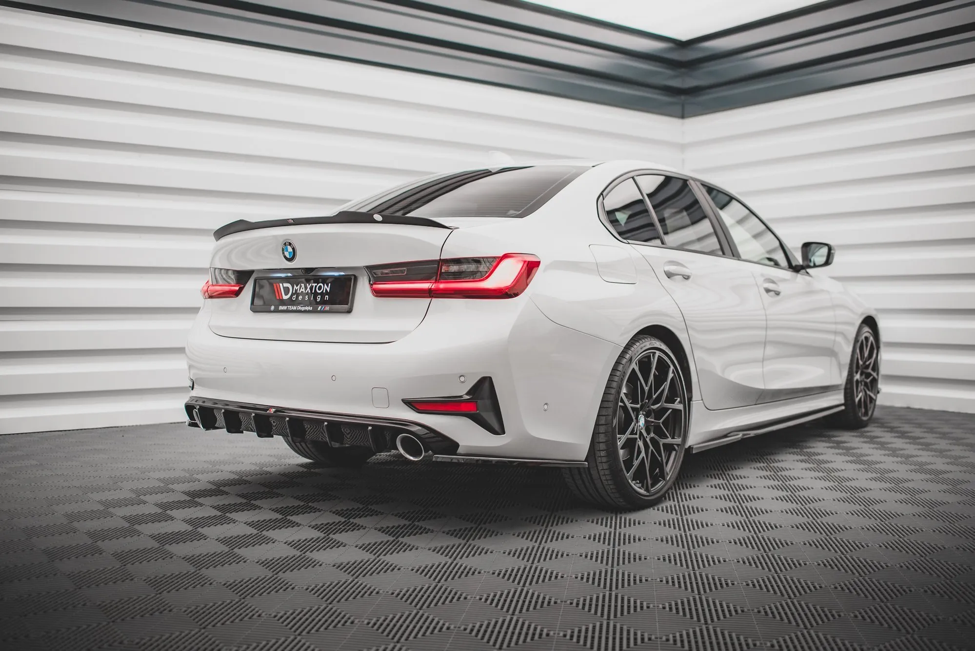 Diffuser BMW 3 (G20) / BMW 3 (G20) M-Pack 2018-2022 | Glossy Black Edition – bilde 2