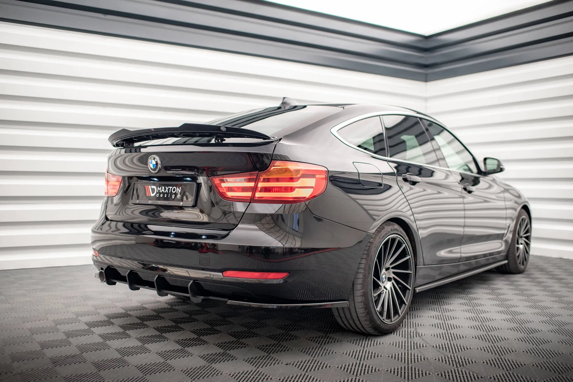 Diffuser BMW 3 GT (F34) 2013 - 2016 | Street Pro Black Edition