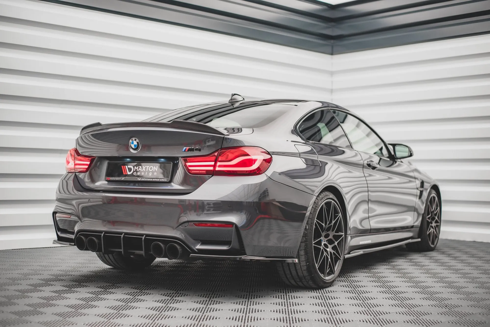 Diffuser BMW M4 (F82) 2014 – 2021 | Street Pro Black Edition
