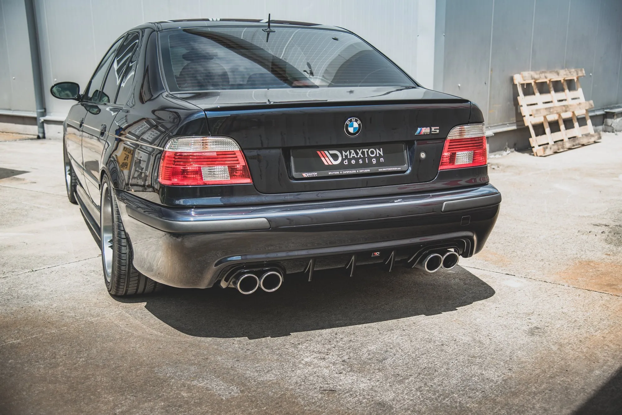 Diffuser BMW M5 E39 1998 - 2003 | Glossy Black Edition – bilde 6