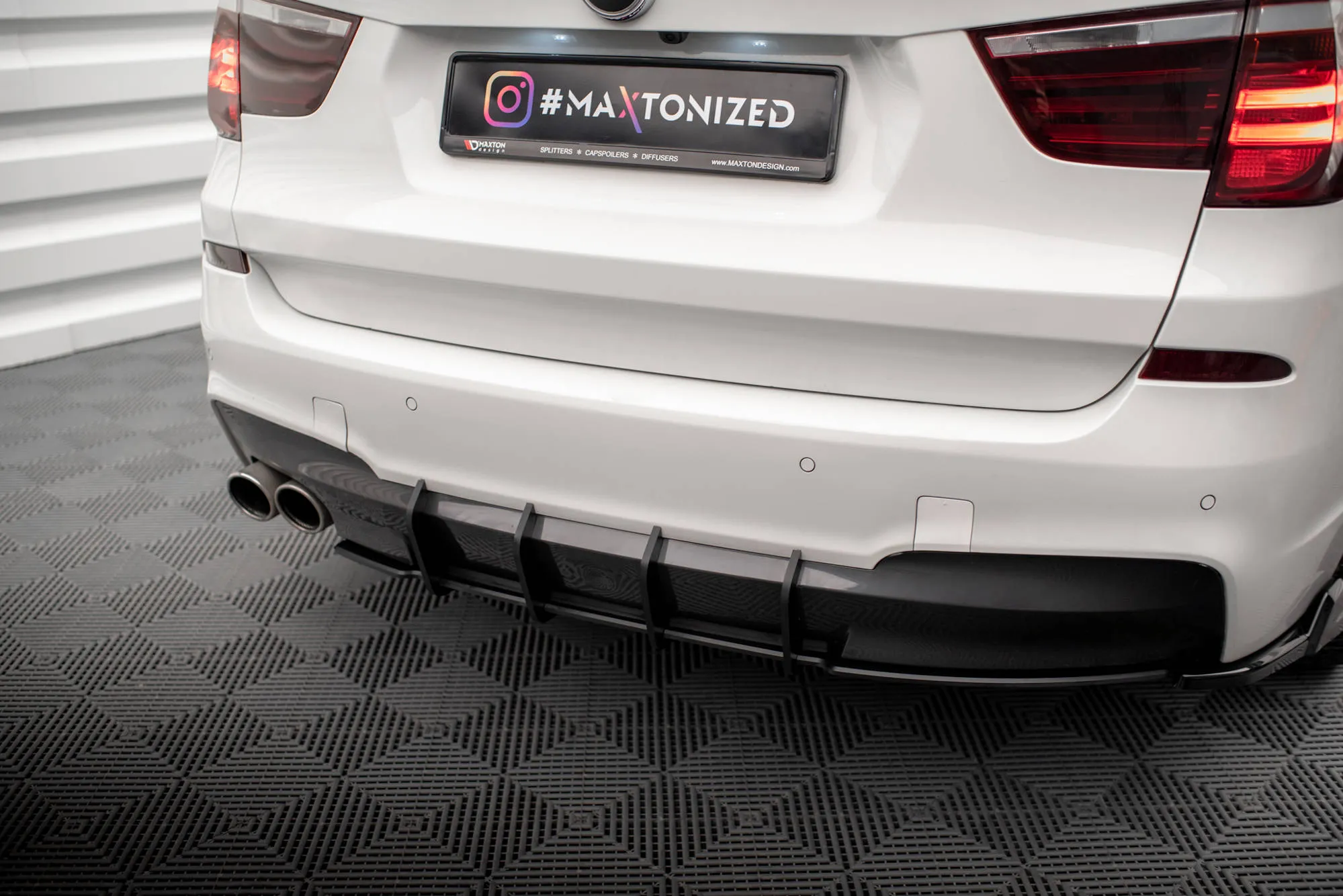 Diffuser BMW X3 (F25) 2010-2014 | Street Pro Black Edition