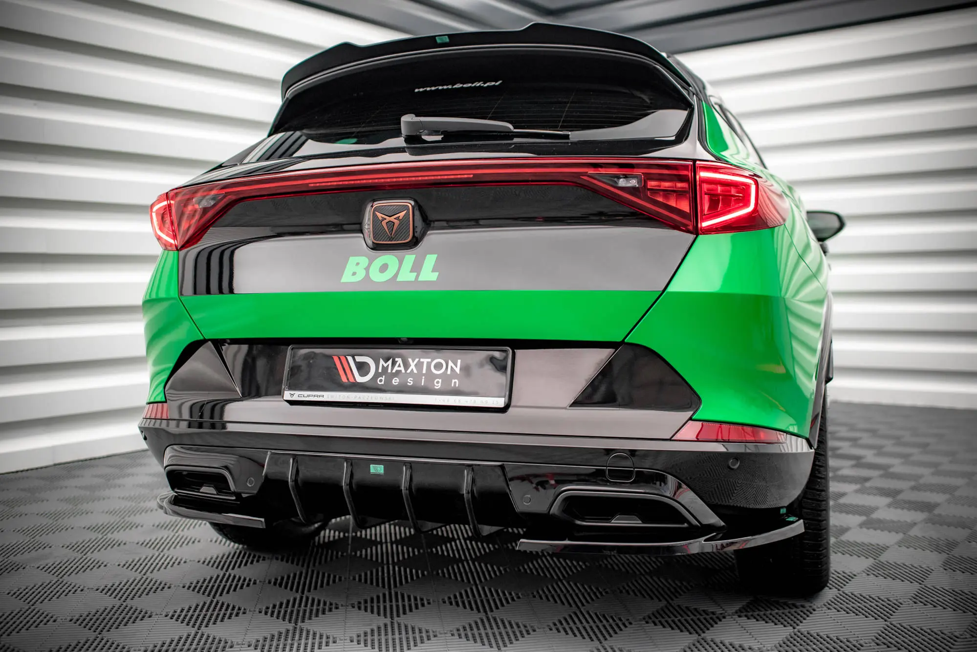 Diffuser Cupra Formentor 2020 - > | V.2 Glossy Black Edition Image 1