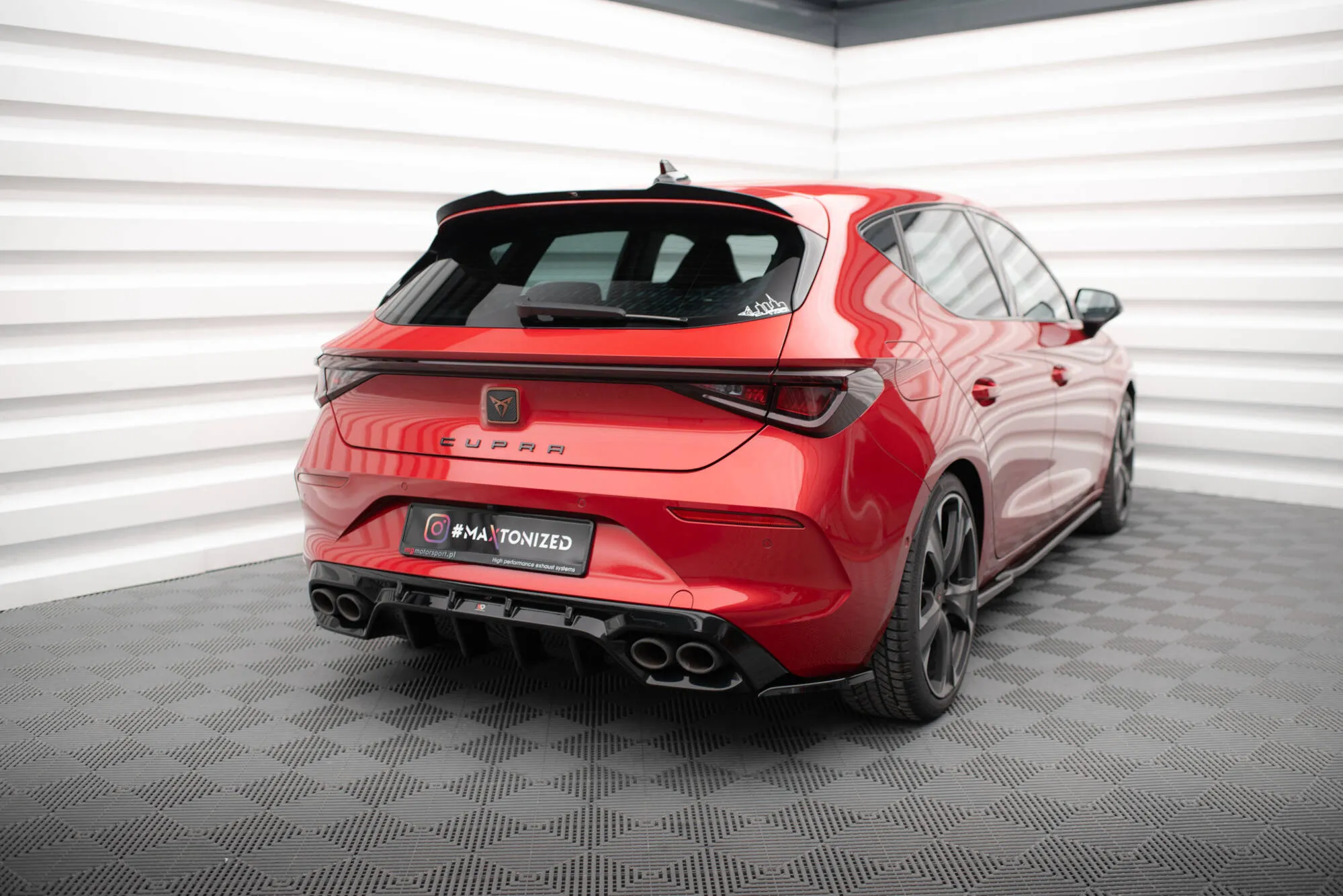 Diffuser Cupra Leon Hatchback Mk1 2020 - > | Glossy Black Edition