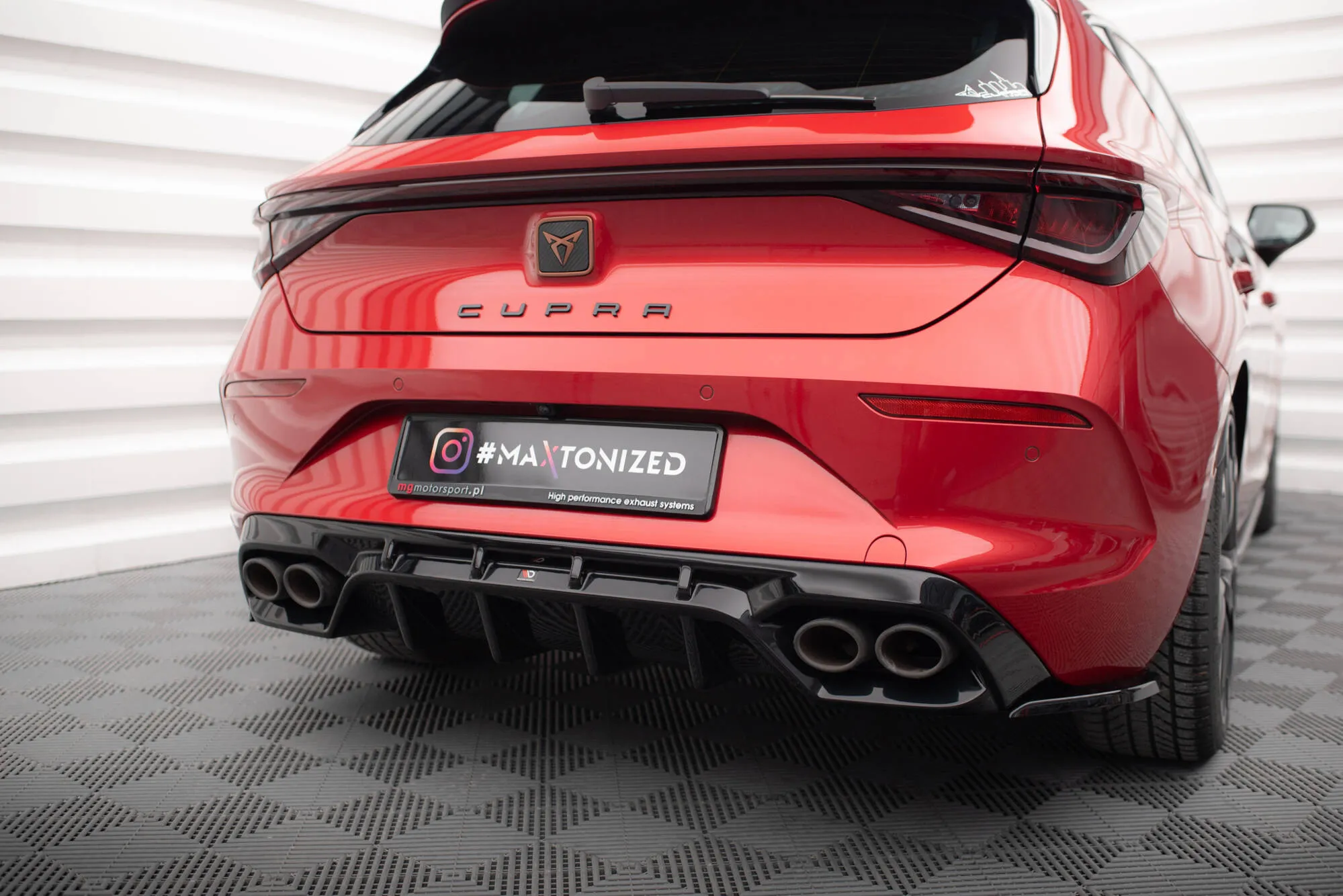 Diffuser Cupra Leon Hatchback Mk1 2020 - > | Glossy Black Edition – bilde 4