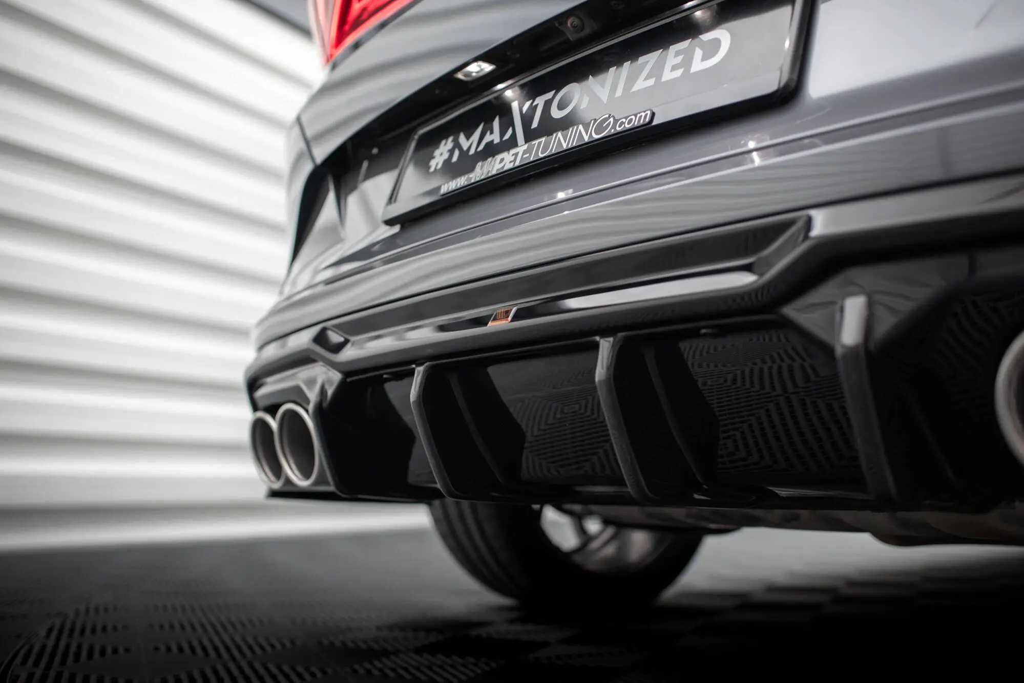 Diffuser + dummy eksos Cupra Formentor 2020 - > | V.3 Glossy Black Edition – bilde 4