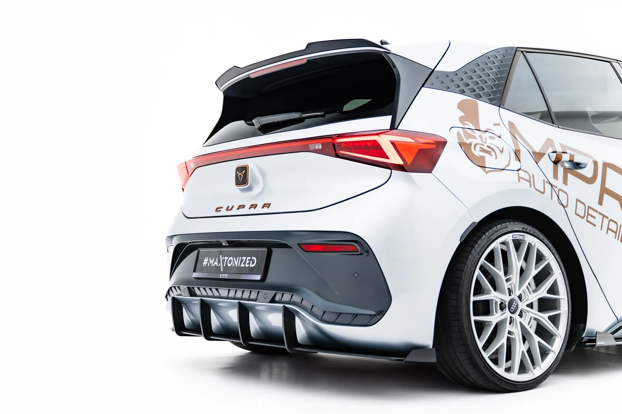 Diffuser + Flopper Cupra Born I 2023 -> | Street Pro Black Edition – bilde 7