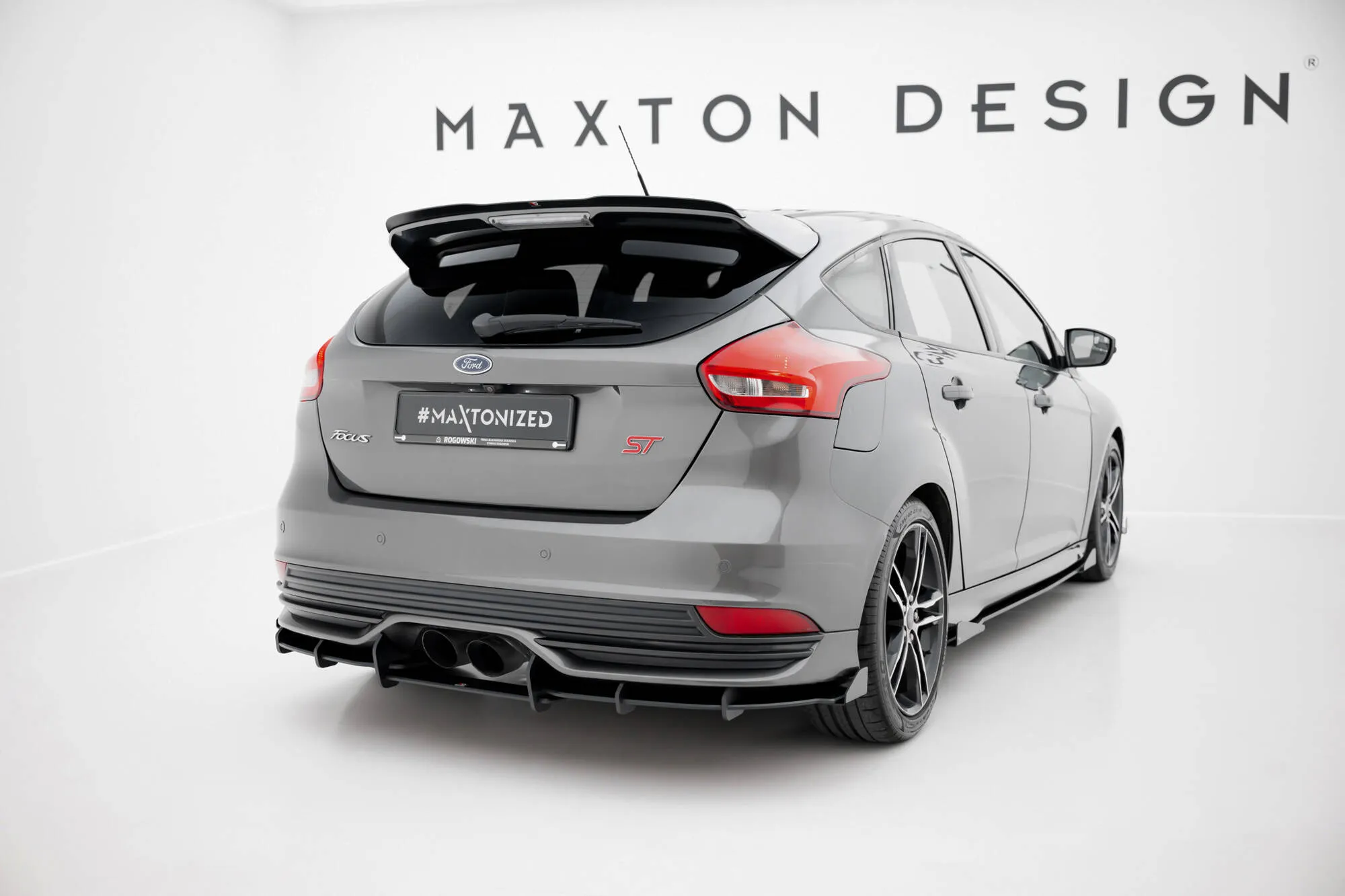 Diffuser + Flopper Ford Focus ST III Facelift 2015 - 2018 | Street Pro Black Edition