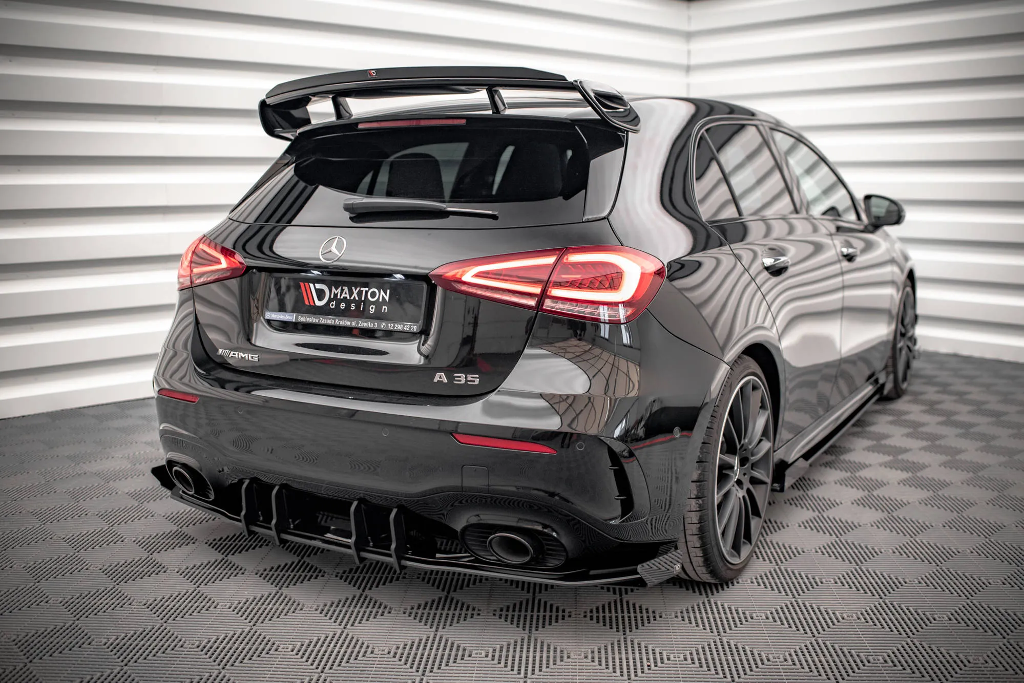 Diffuser + Flopper Mercedes-Benz A35 AMG W177 2018-> | Street Pro Black Edition