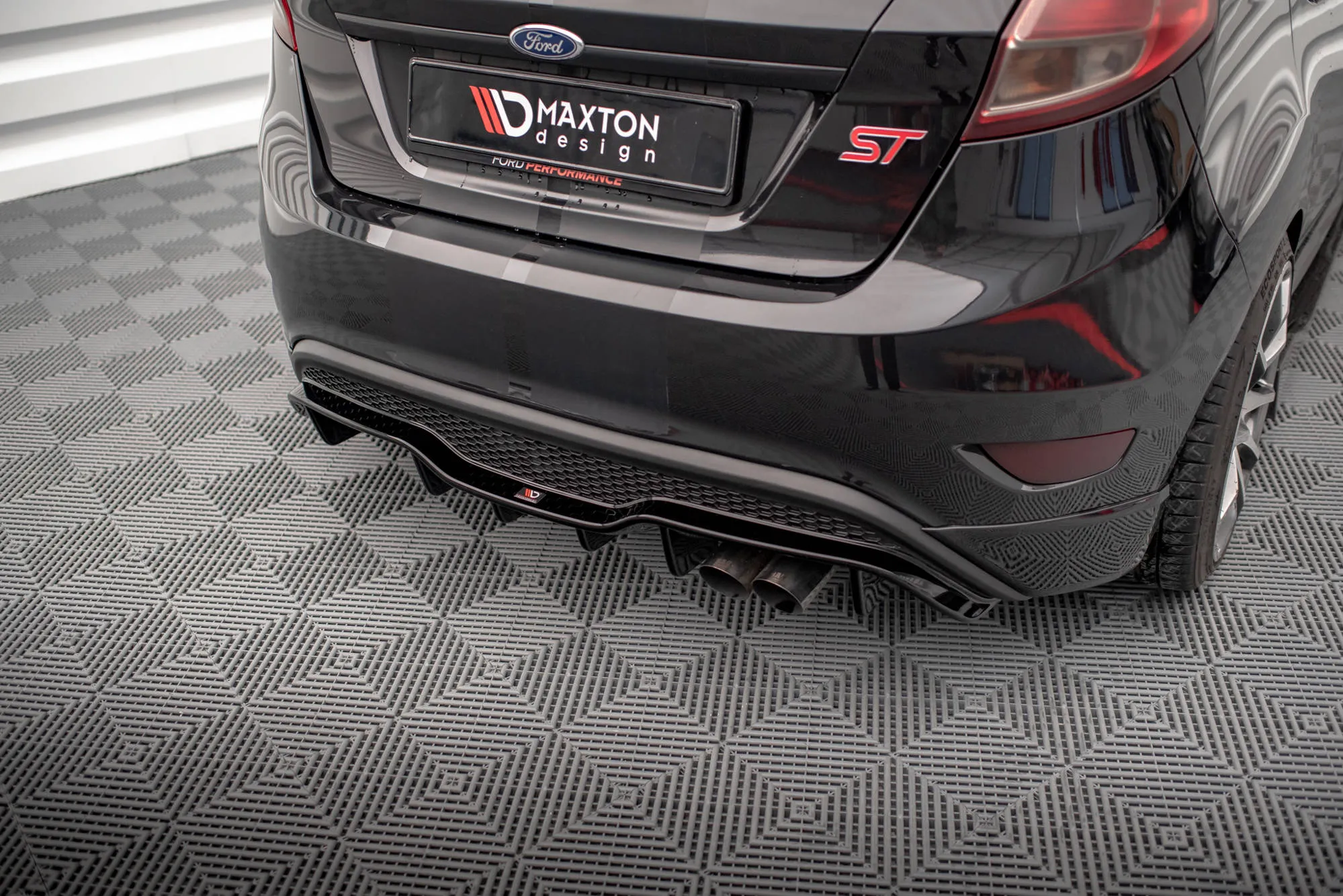 Diffuser Ford Fiesta ST (Mk7 Facelift) 2021-2023 | Glossy Black Edition – bilde 4