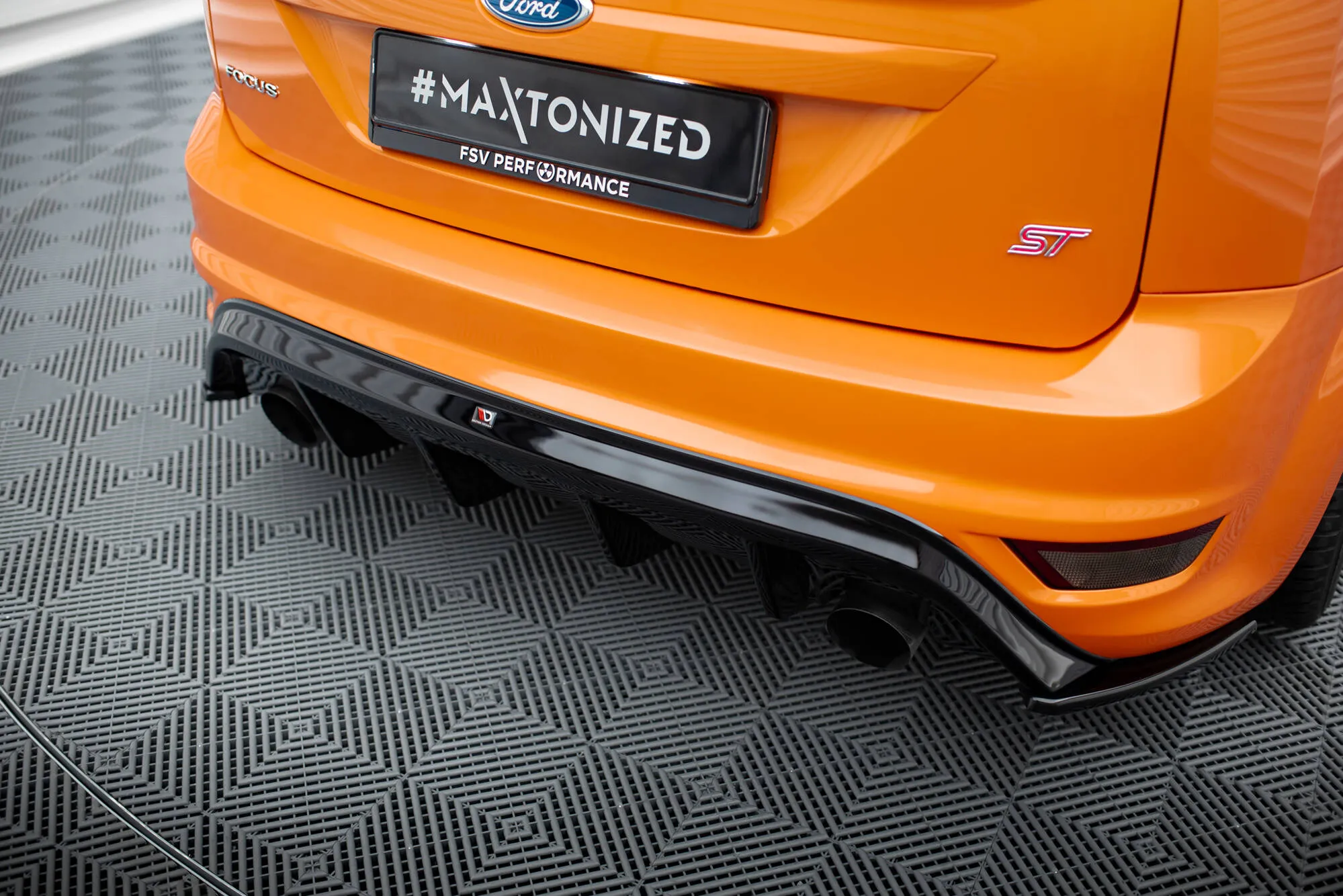 Diffuser Ford Focus II ST Facelift 2007 - 2011 | Glossy Black Edition – bilde 2