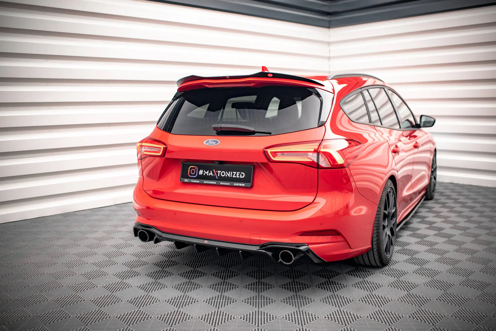 Diffuser Ford Focus IV ST-Line Stasjonsvogn 2018 -> | V.2 Glossy Black Edition – bilde 4