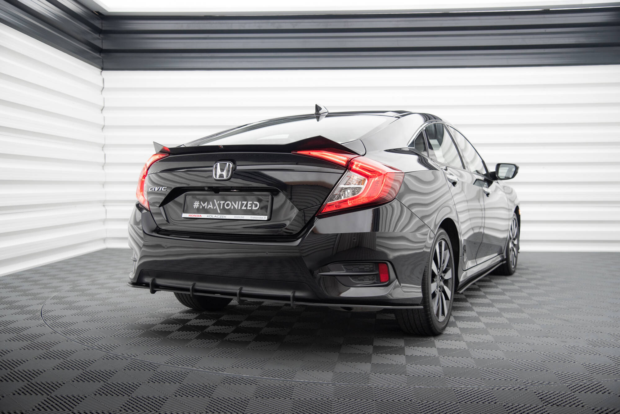Diffuser Honda Civic mk10 2017 - 2022 | Street Pro Black Edition – bilde 3
