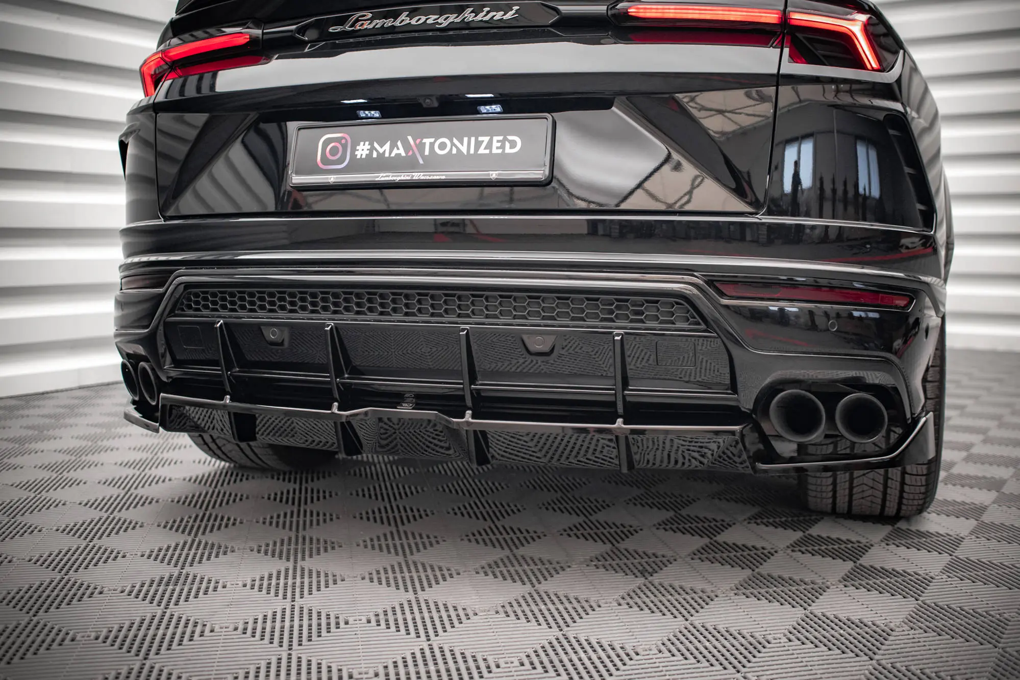 Diffuser Lamborghini Urus 2018-> – bilde 4