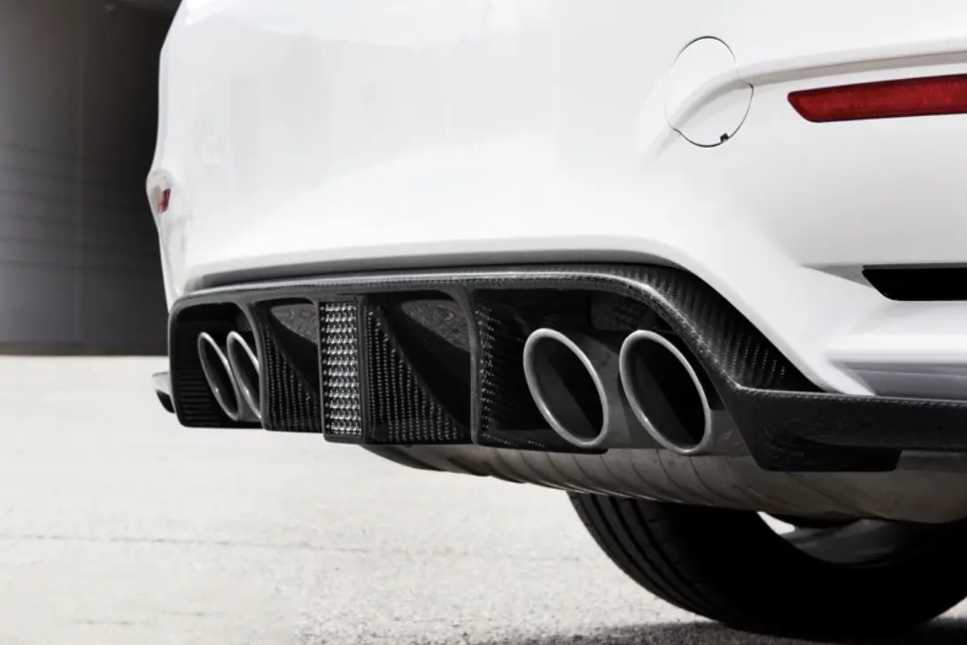 Diffuser M3 (F80) / BMW M4 (F82) | LED Carbon Fiber – bilde 2