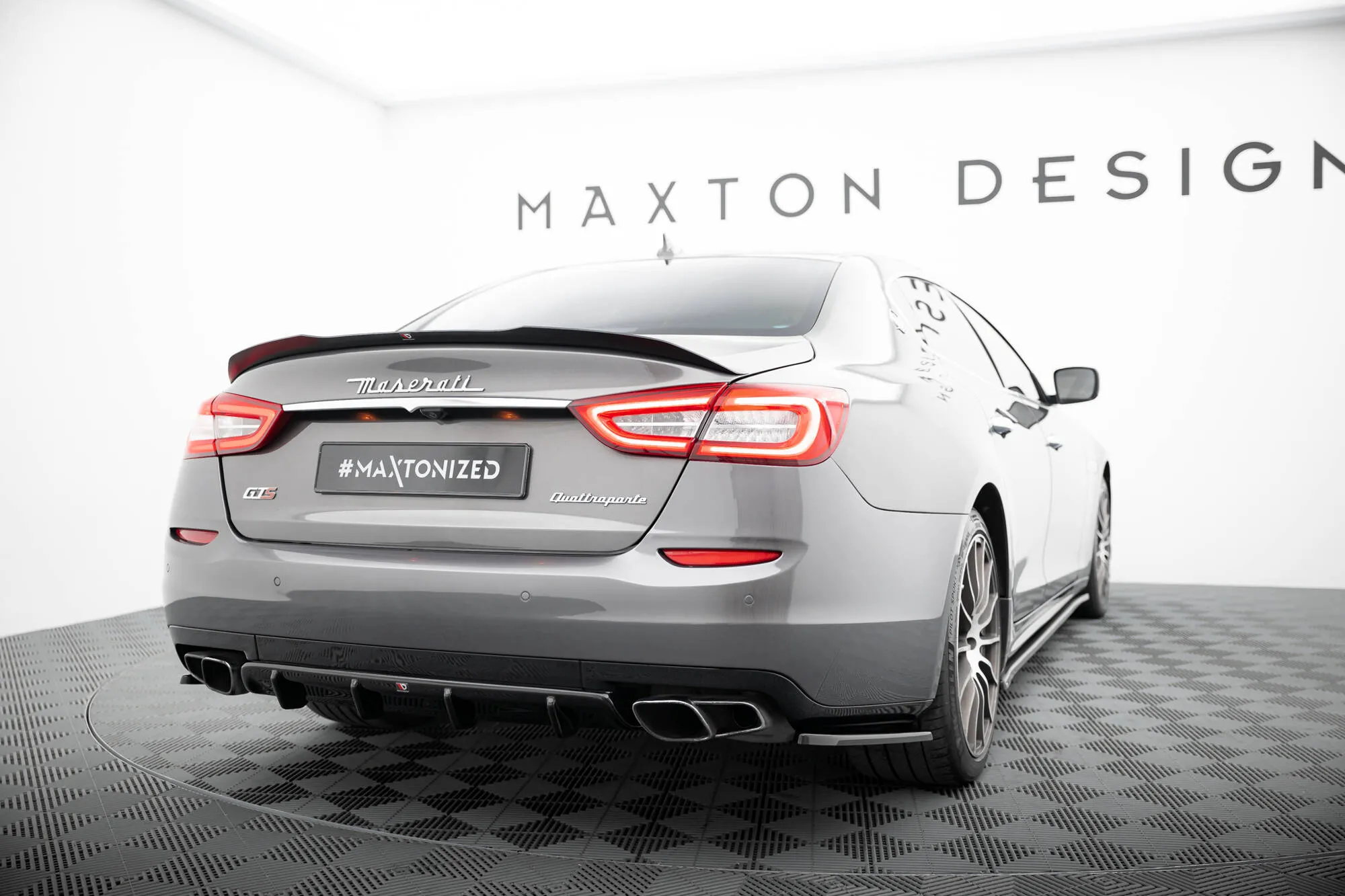 Diffuser Maserati Quattroporte VI 2013 - 2016 | Glossy Black Edition