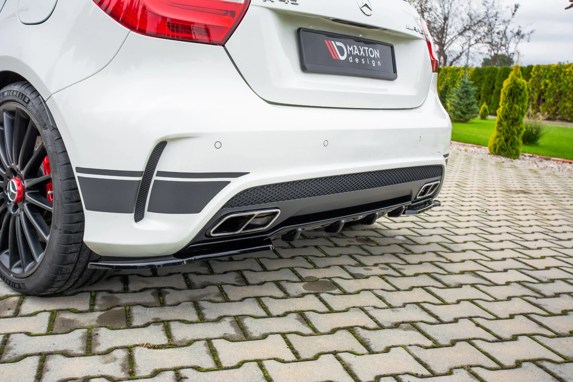 Diffuser Mercedes-Benz A45 AMG (W176) 2013-2015 | Glossy Black Edition – bilde 2