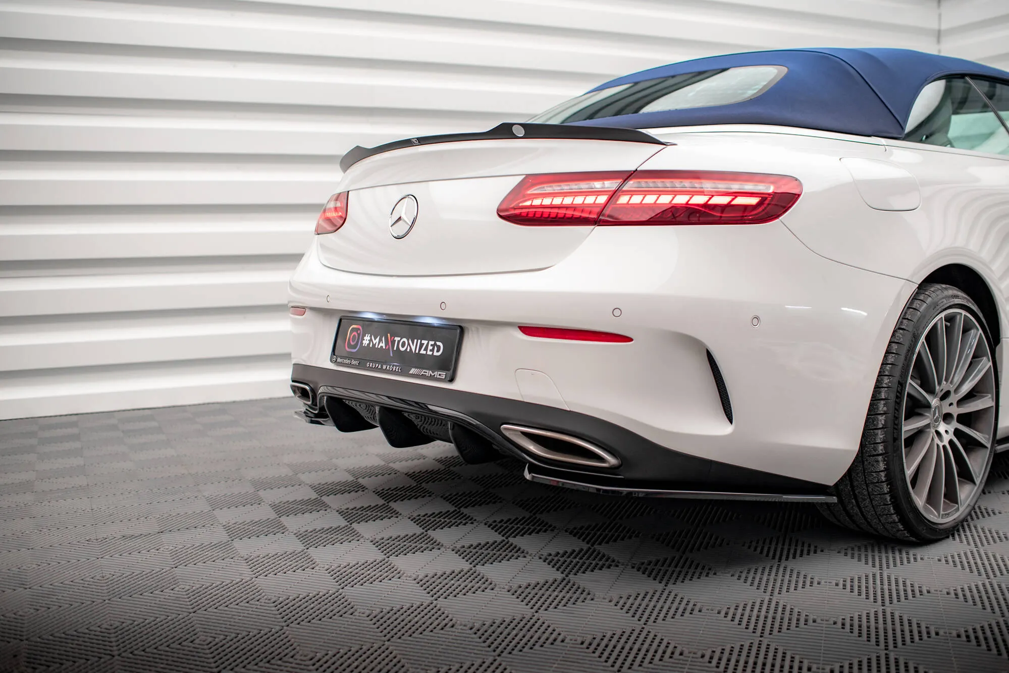Diffuser Mercedes-benz E Coupe (C238) AMG-Line 2017- 2020 | Glossy Black Edition – bilde 2