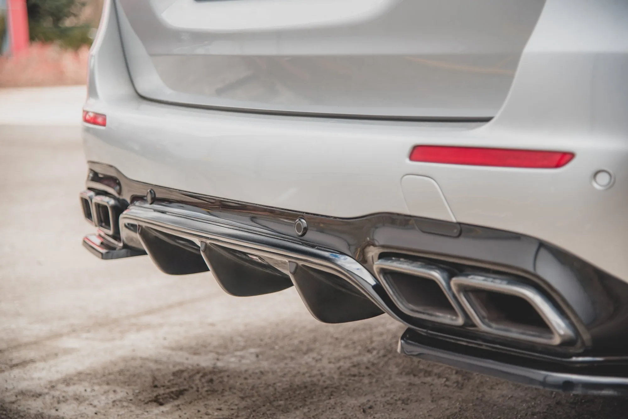 Diffuser Mercedes-Benz E63 AMG (W213 / S213) 2016-2020 | Glossy Black Edition – bilde 2