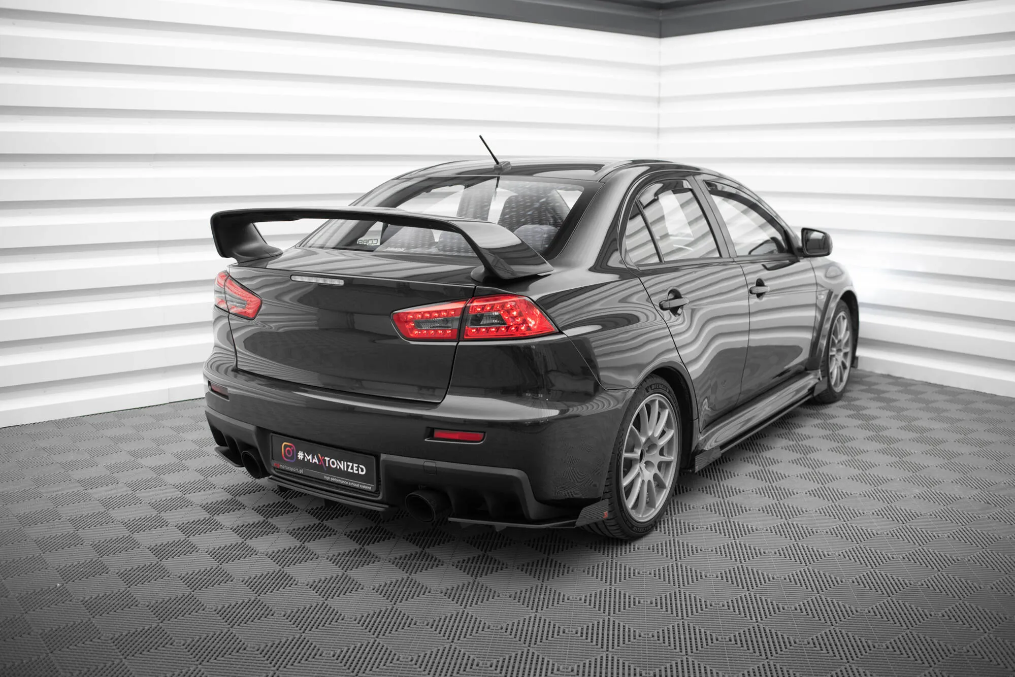 Diffuser Mitsubishi Lancer EVO X 2007 - 2015 | Street Pro Black Edition – bilde 2