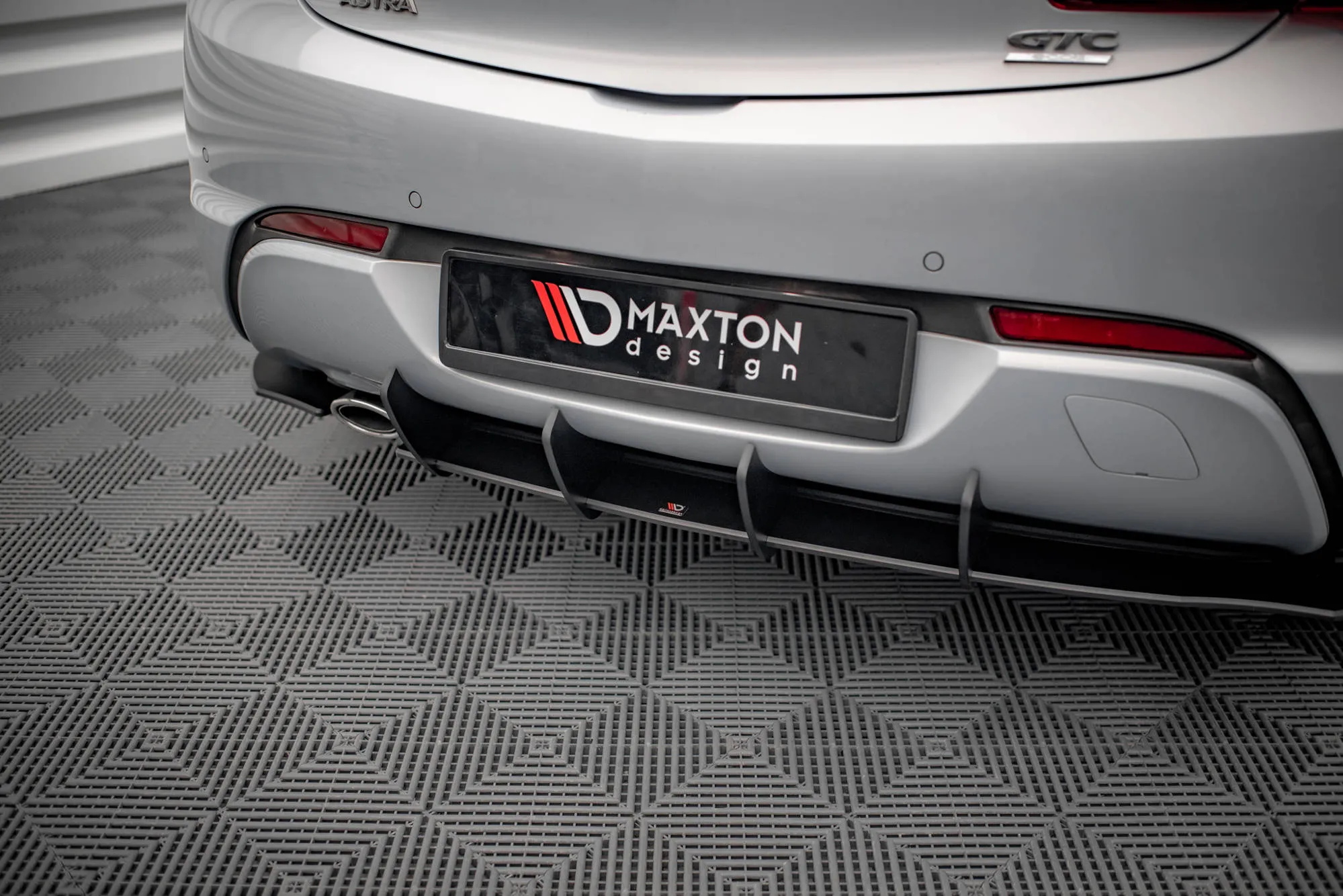 Diffuser Opel Astra Gtc OPC-Line J 2011-2018 | Street Pro Black Edition – bilde 5