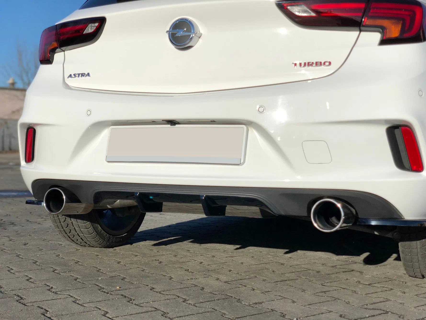 Diffuser Opel Astra K Opc-line 2015 - 2019 | Glossy Black Edition – bilde 2