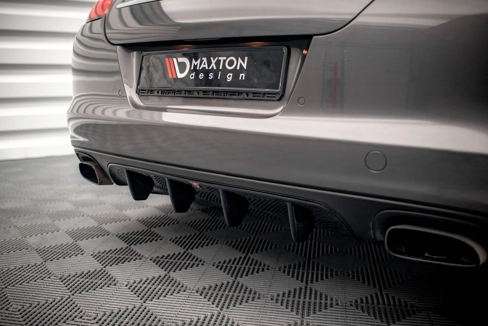 Diffuser Porsche Panamera I (970) 2009-2013 / Panamera Diesel I (970) 2011-2013 | Glossy Black Edition – bilde 2
