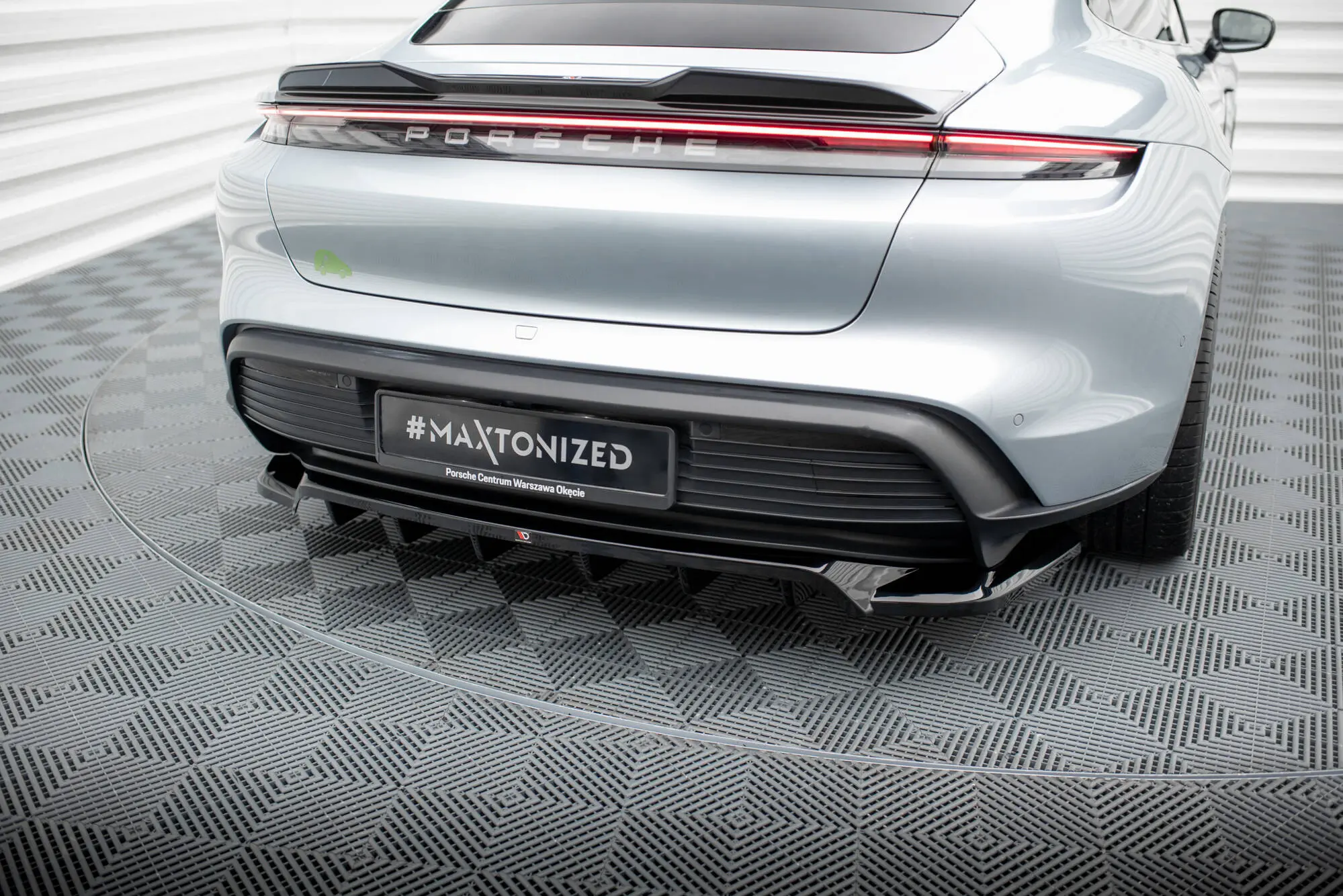 Diffuser Porsche Taycan 2019 -> | Black Edition Image 8