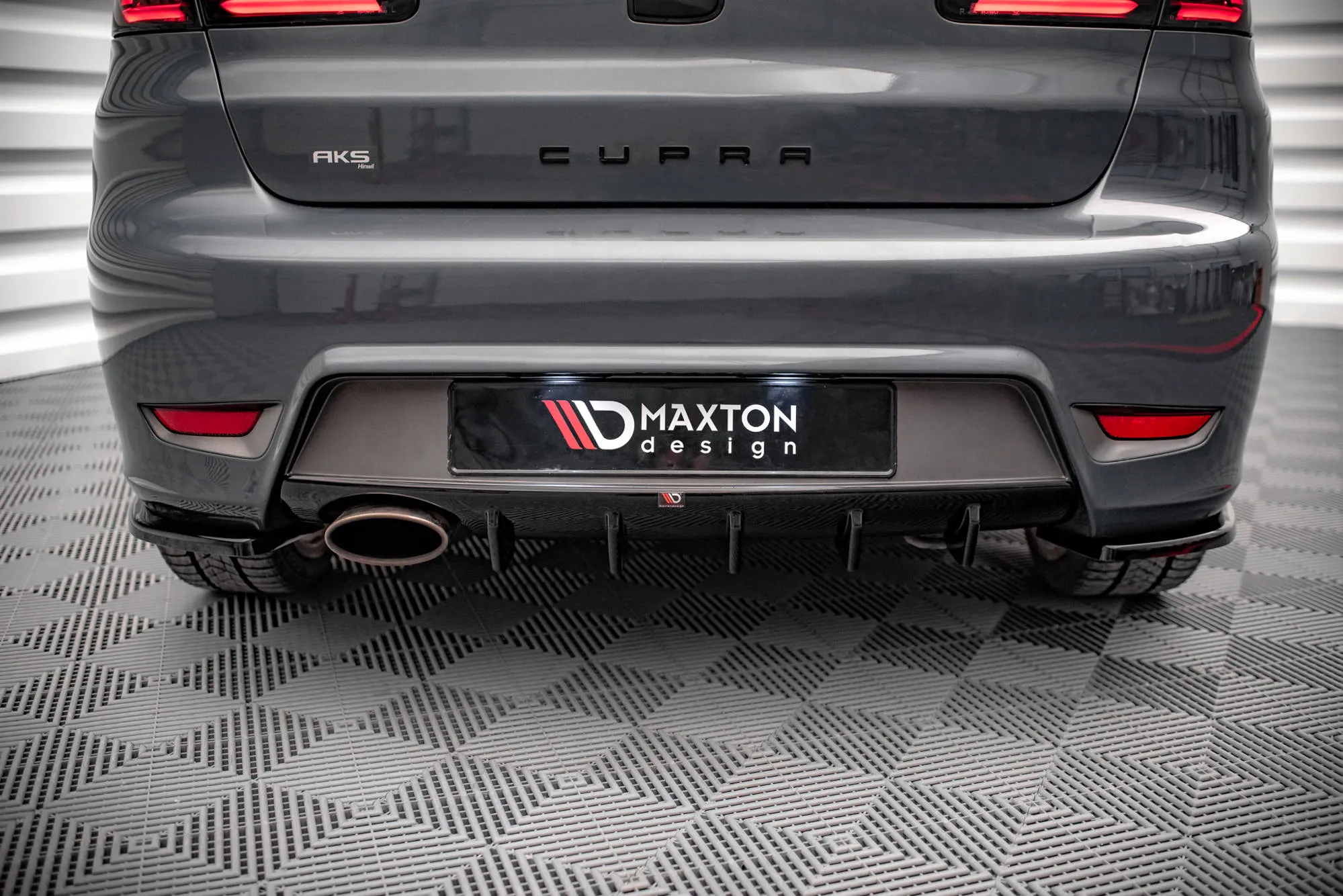 Diffuser Seat Ibiza Cupra 2004-2008 | Glossy Black Edition – bilde 3