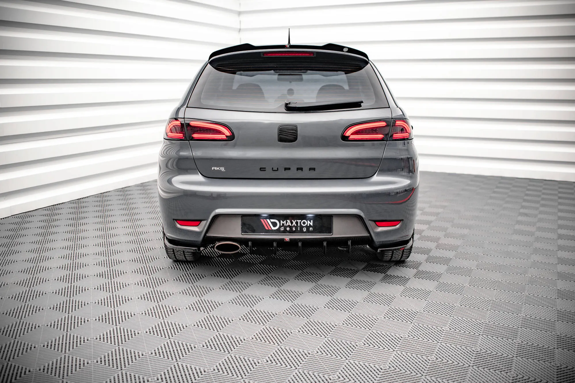 Diffuser Seat Ibiza Cupra 2004-2008 | Glossy Black Edition – bilde 6