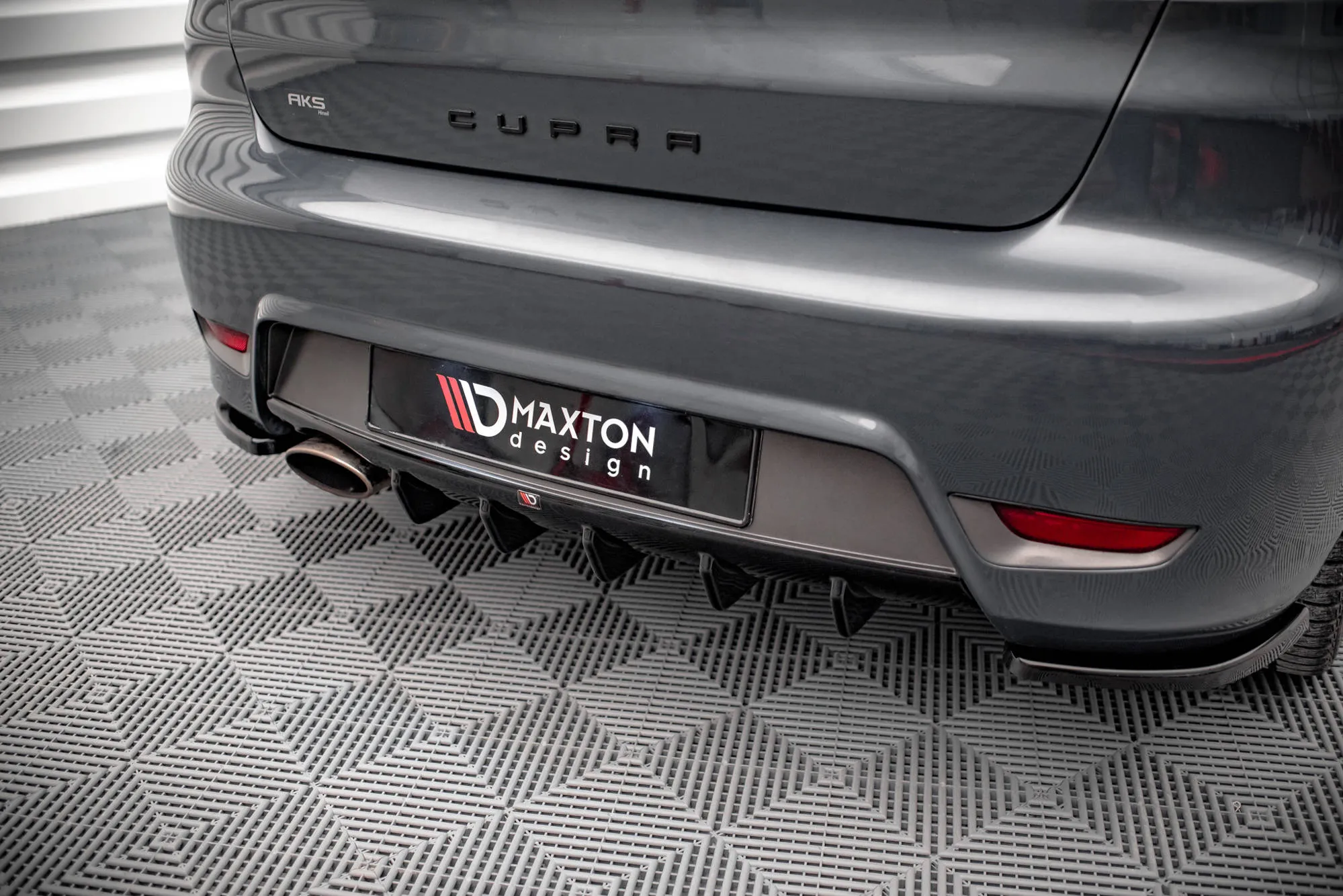 Diffuser Seat Ibiza Cupra 2004-2008 | Glossy Black Edition – bilde 7