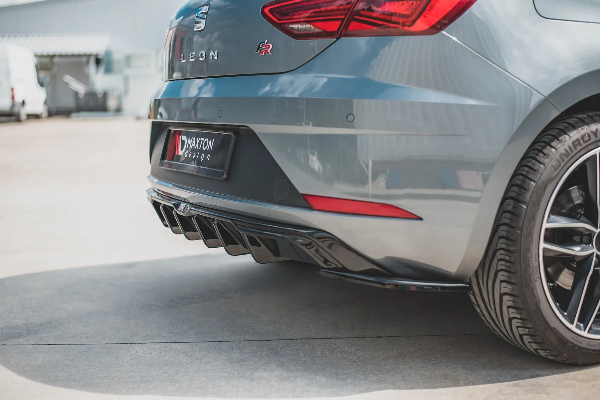 Diffuser Seat Leon FR (III Facelift) 2016 - 2020 | Glossy Black Edition – bilde 3
