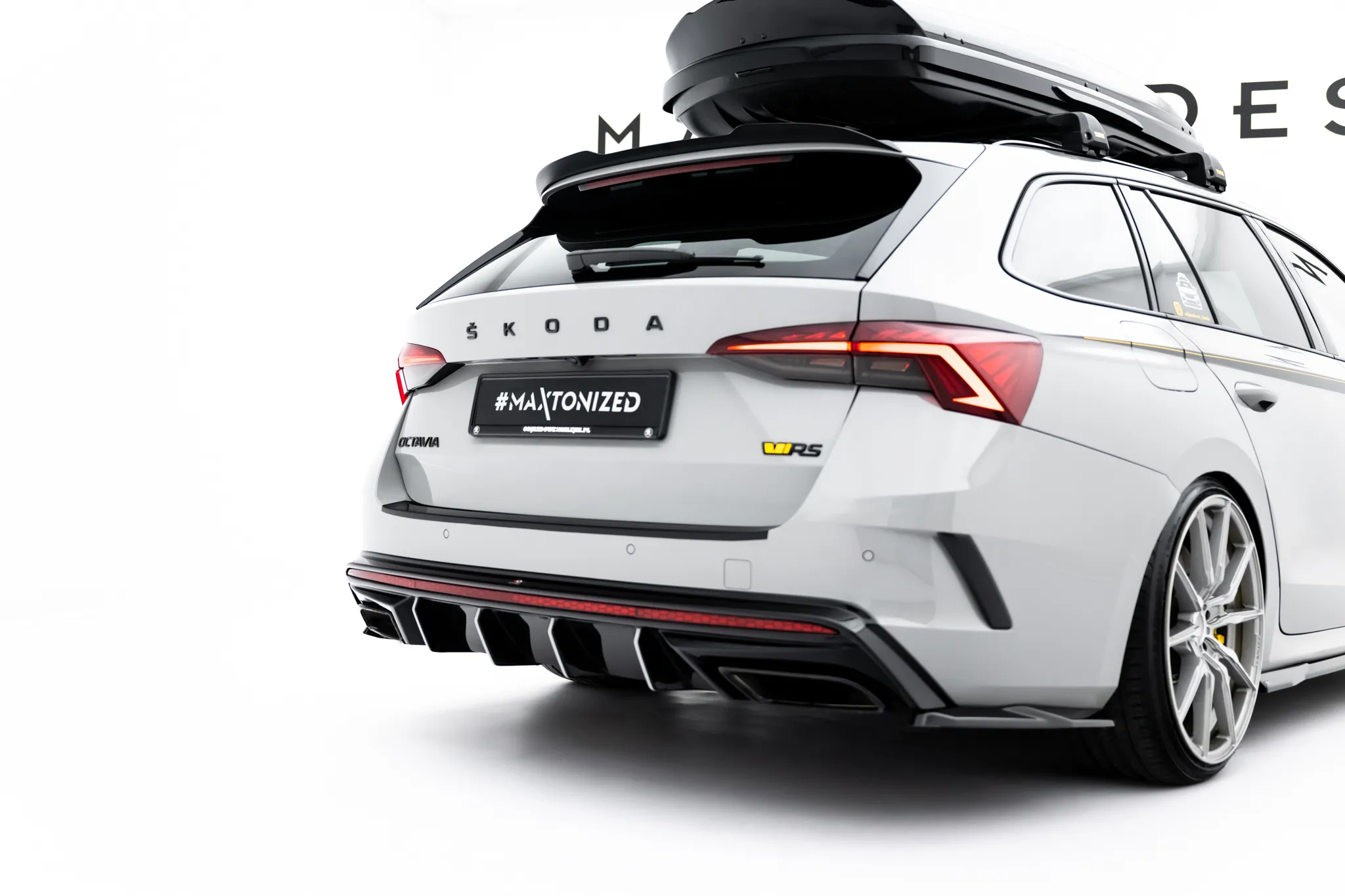 Diffuser Skoda Octavia RS IV 2020 - 2024 | Glossy Black Edition – bilde 4