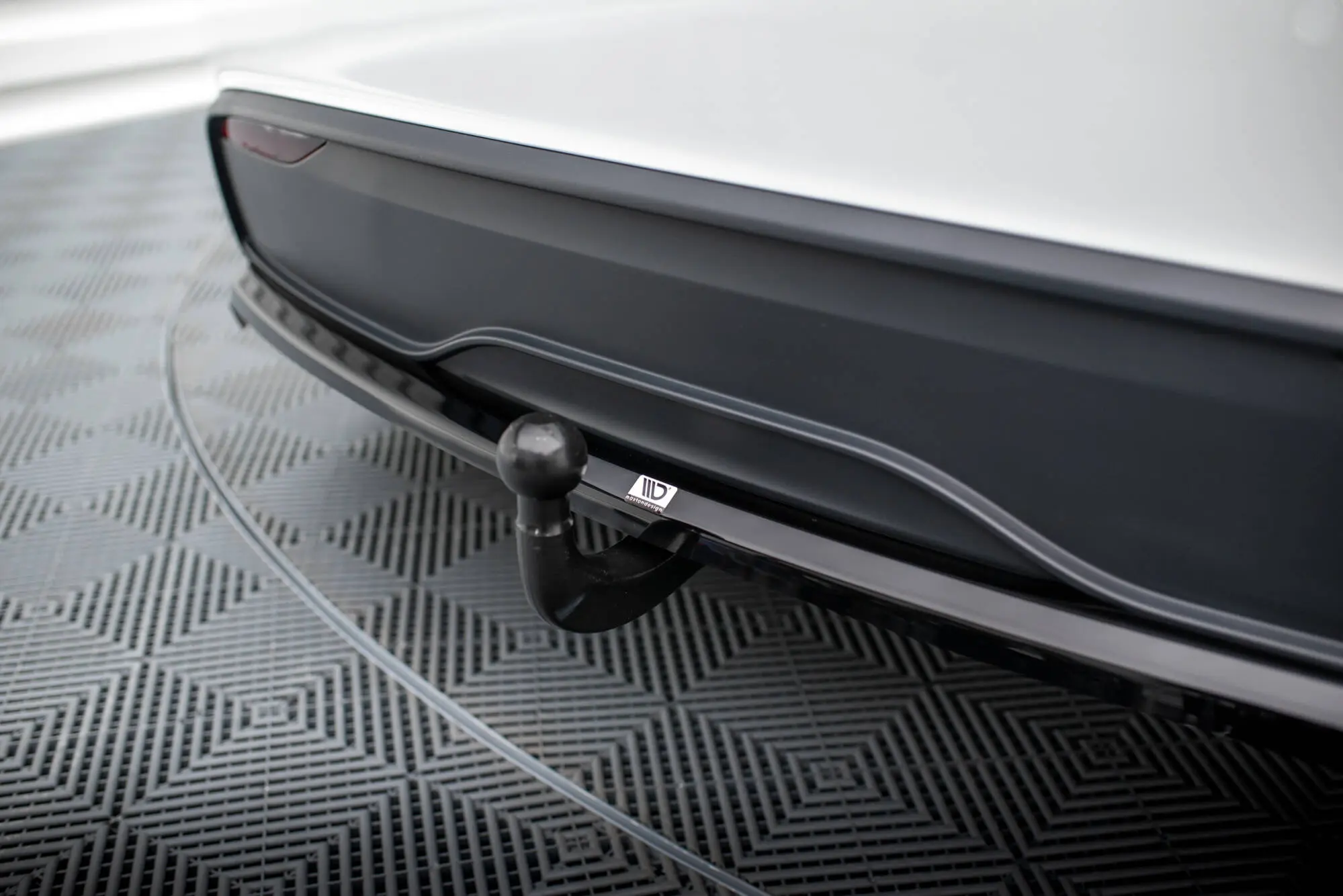 Diffuser Tesla Model X Facelift 2021 -> │ Black Edition – bilde 6
