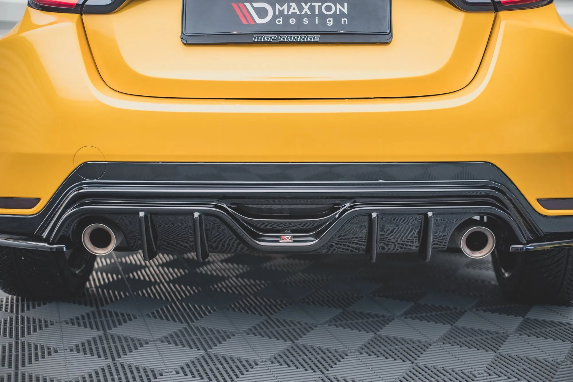 Diffuser Toyota Yaris GR IV 2020-> | Glossy Black Edition – bilde 2