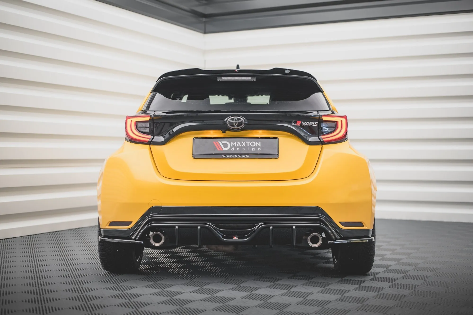 Diffuser Toyota Yaris GR IV 2020-> | Glossy Black Edition – bilde 3