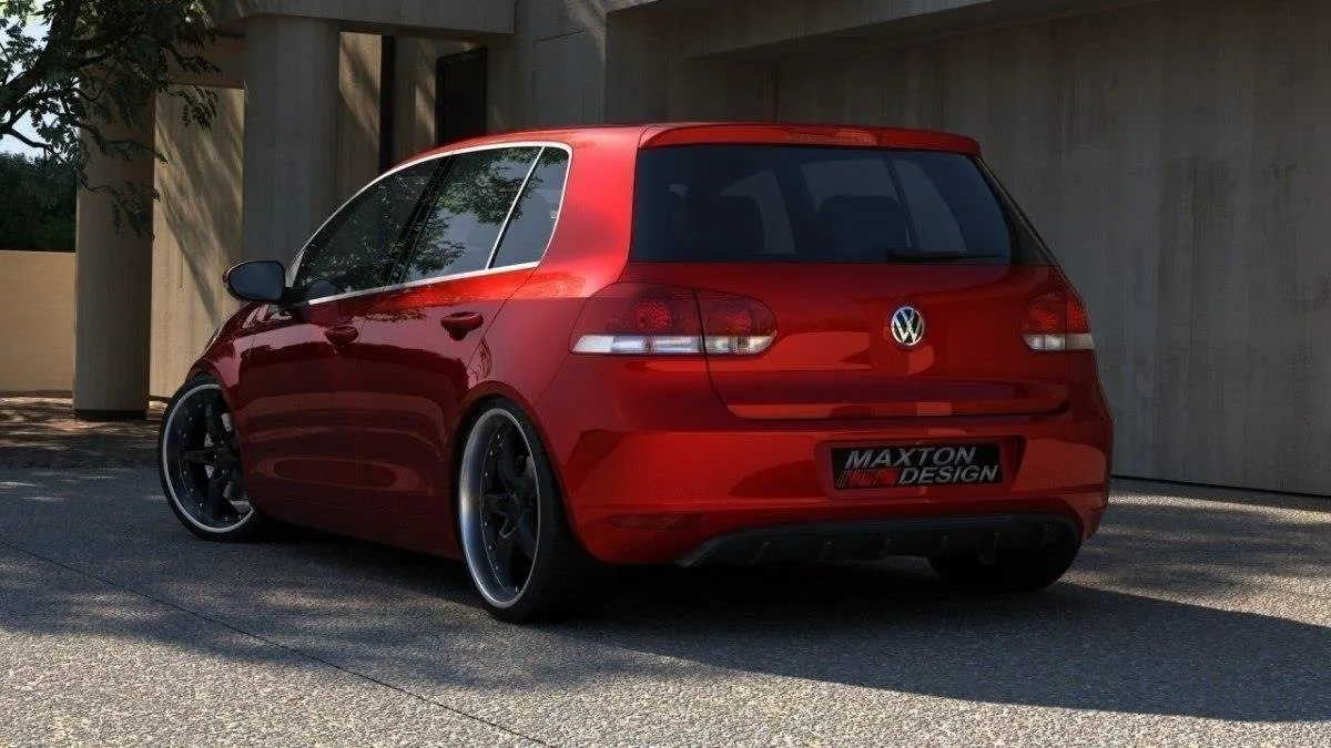 Diffuser uten eksosuttak VW Golf VI 2008-2012 / VW Jetta 2010-2014 | Glossy Black Edition