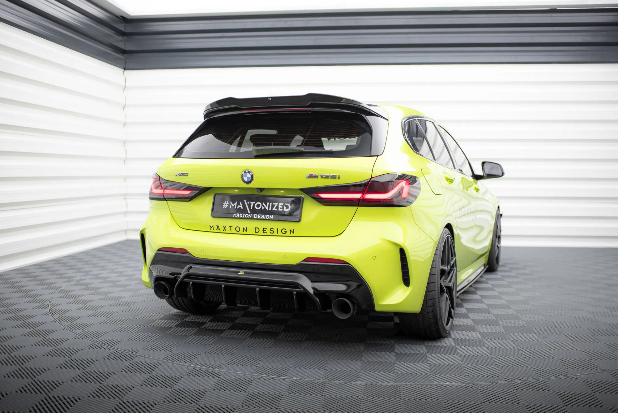 Diffuser V.1 BMW 1 (F40) M-Pack / BMW M135i (F40) 2019 - 2024 | Glossy Black Edition